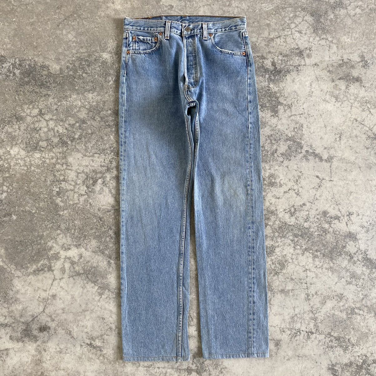 Levi's Size 30x31 Vintage 90's Levi's 501 Washed Blue Denim Jeans Size US 30 / EU 46 - 1 Thumbnail