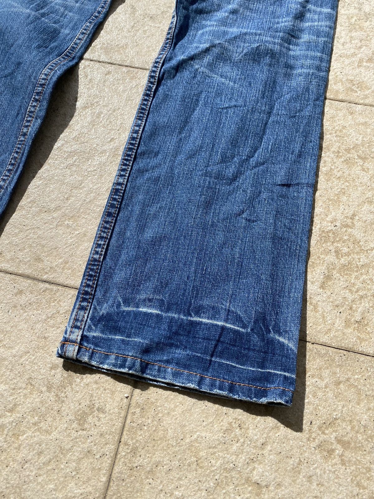 Blue Blue Japan 💥RARE💥 TAKEO KIKUCHI Sashiko Thread x Hybrid Floral Denim Size US 32 / EU 48 - 19 Thumbnail