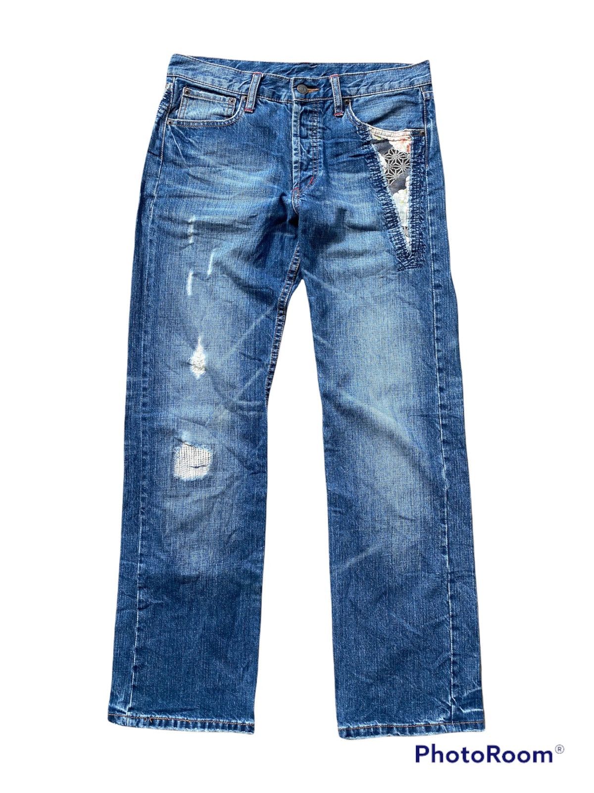 Blue Blue Japan 💥RARE💥 TAKEO KIKUCHI Sashiko Thread x Hybrid Floral Denim Size US 32 / EU 48 - 1 Thumbnail