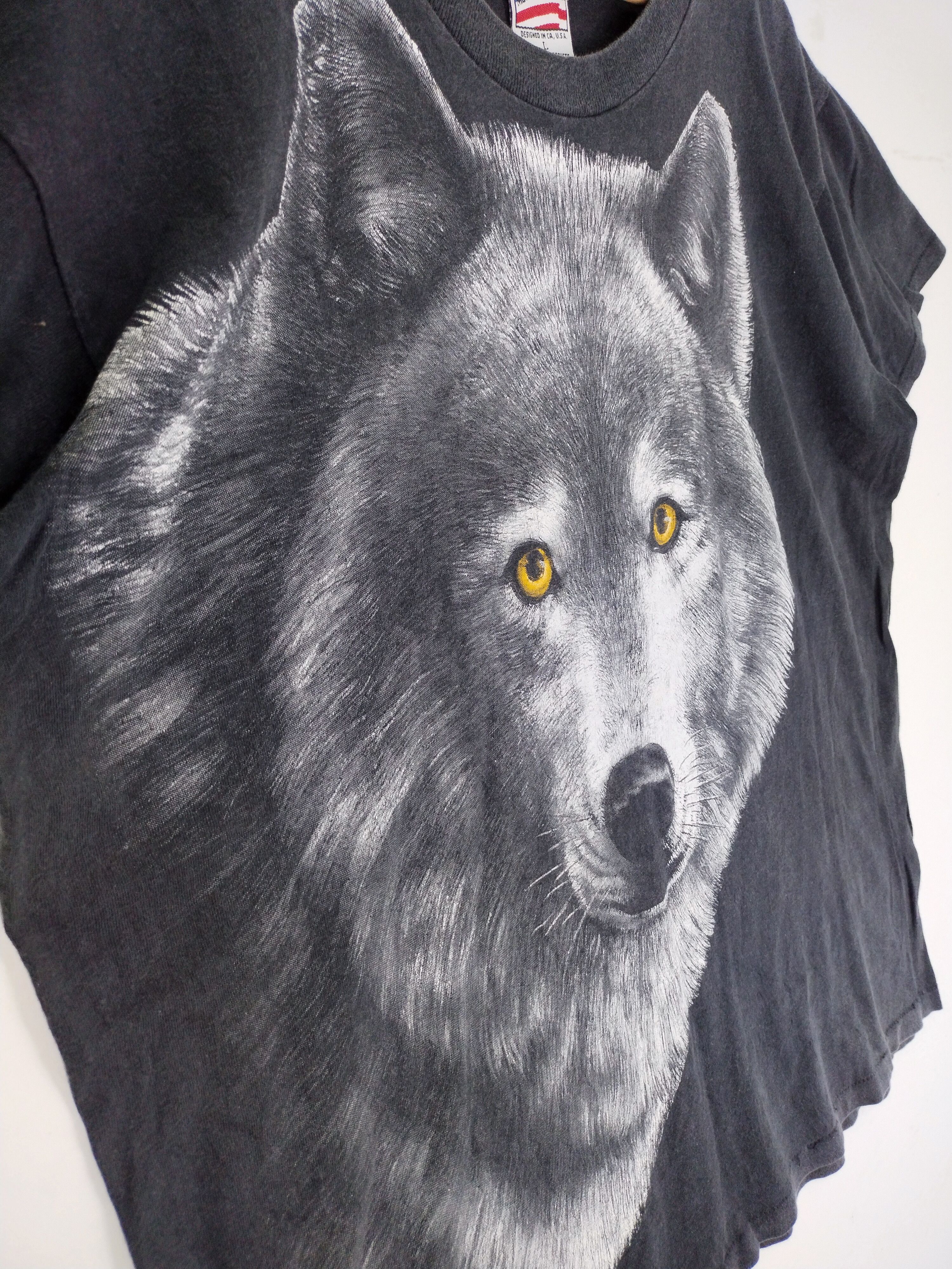 Vintage Vintage 90s Wolf Wild Animal Life Inspire Big Graphic Tee Size US L / EU 52-54 / 3 - 6 Thumbnail