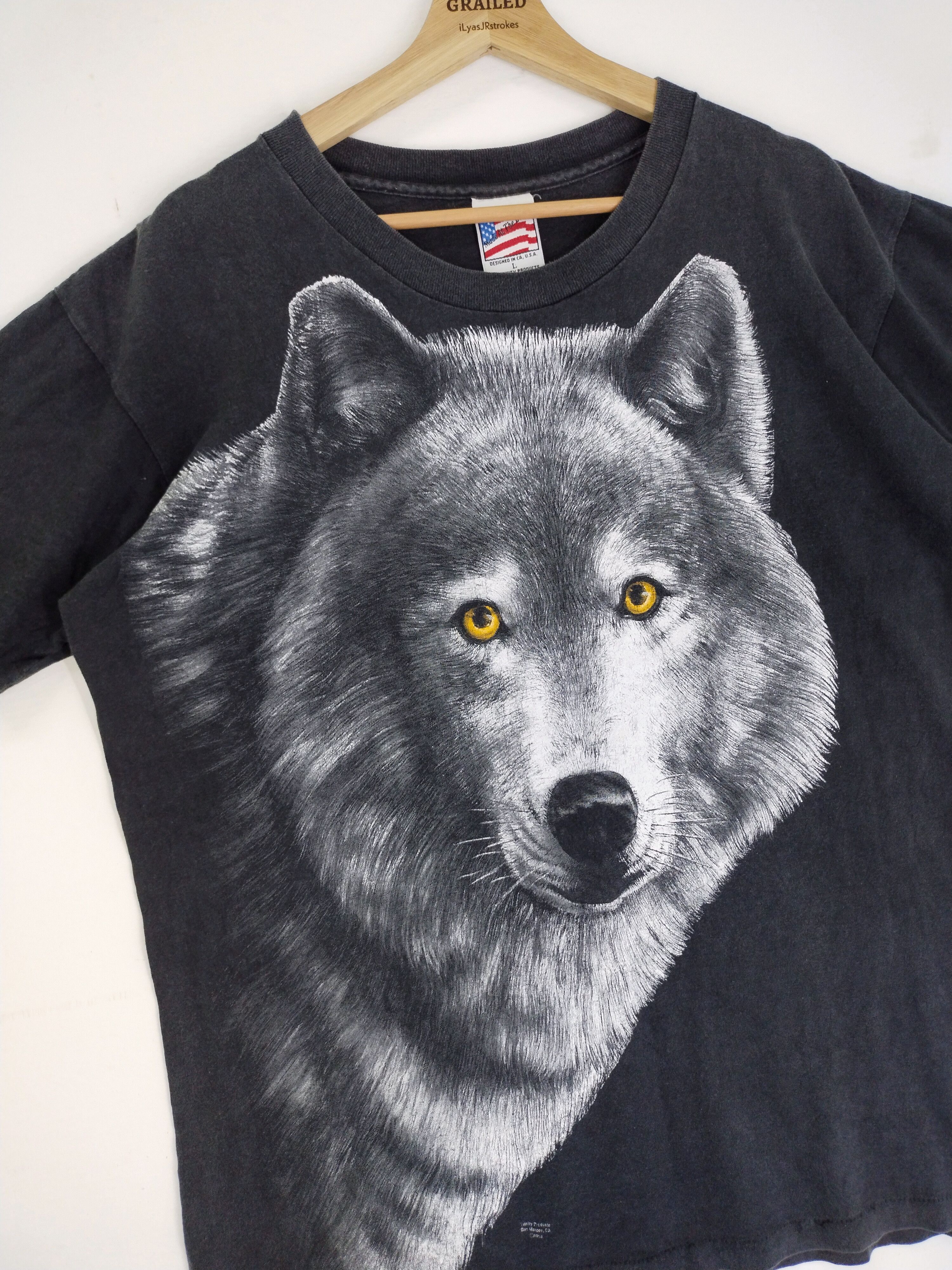 Vintage Vintage 90s Wolf Wild Animal Life Inspire Big Graphic Tee Size US L / EU 52-54 / 3 - 14 Thumbnail