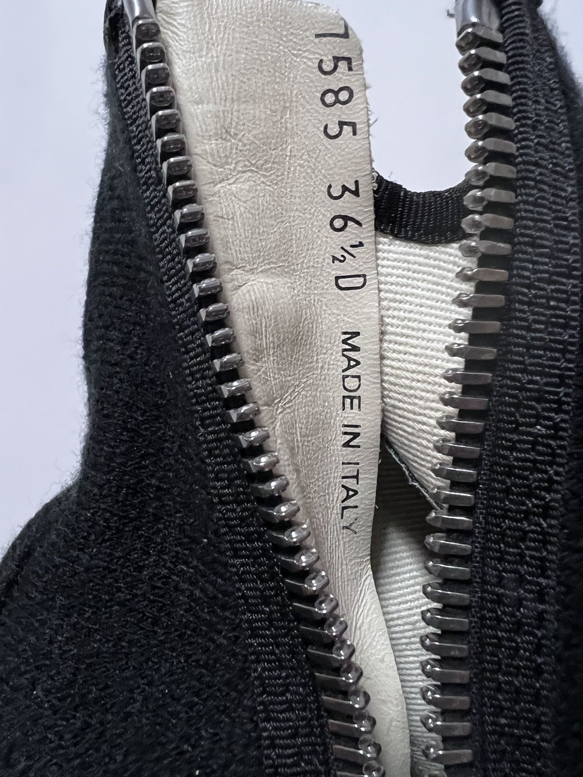 Rick Owens Drkshdw Rick owens drkshdw ramones high top sneakers sz36.5 Size US 6.5 / IT 36.5 - 10 Thumbnail