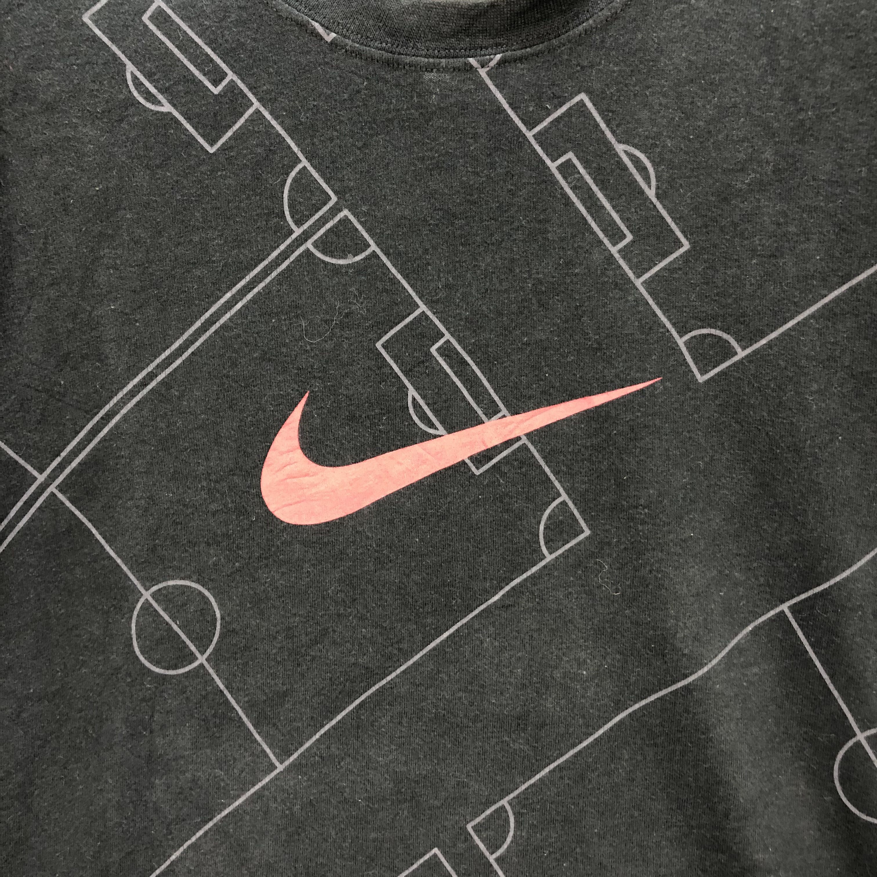 Nike Nike Center Red Swoosh Tees #5712-203 Size S / US 4 / IT 40 - 3 Thumbnail
