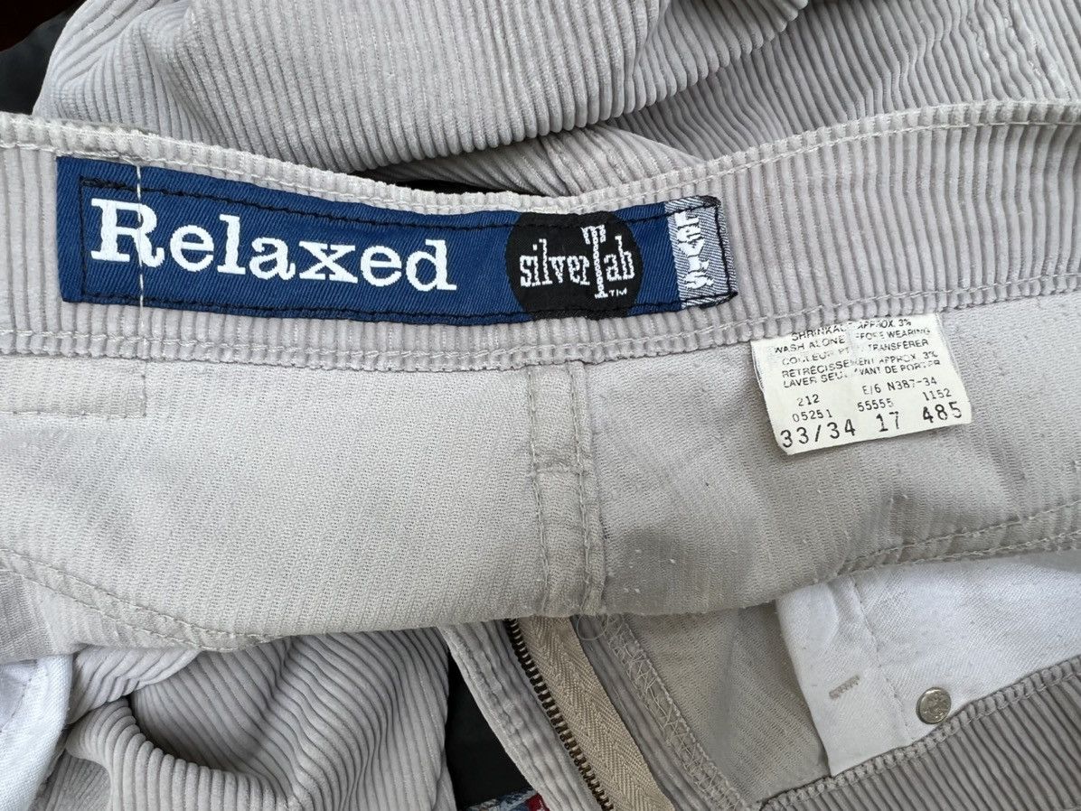 Levi's Vintage 90s Levi’s Silvertab Relaxed Corduroy Jeans Size US 33 - 20 Thumbnail