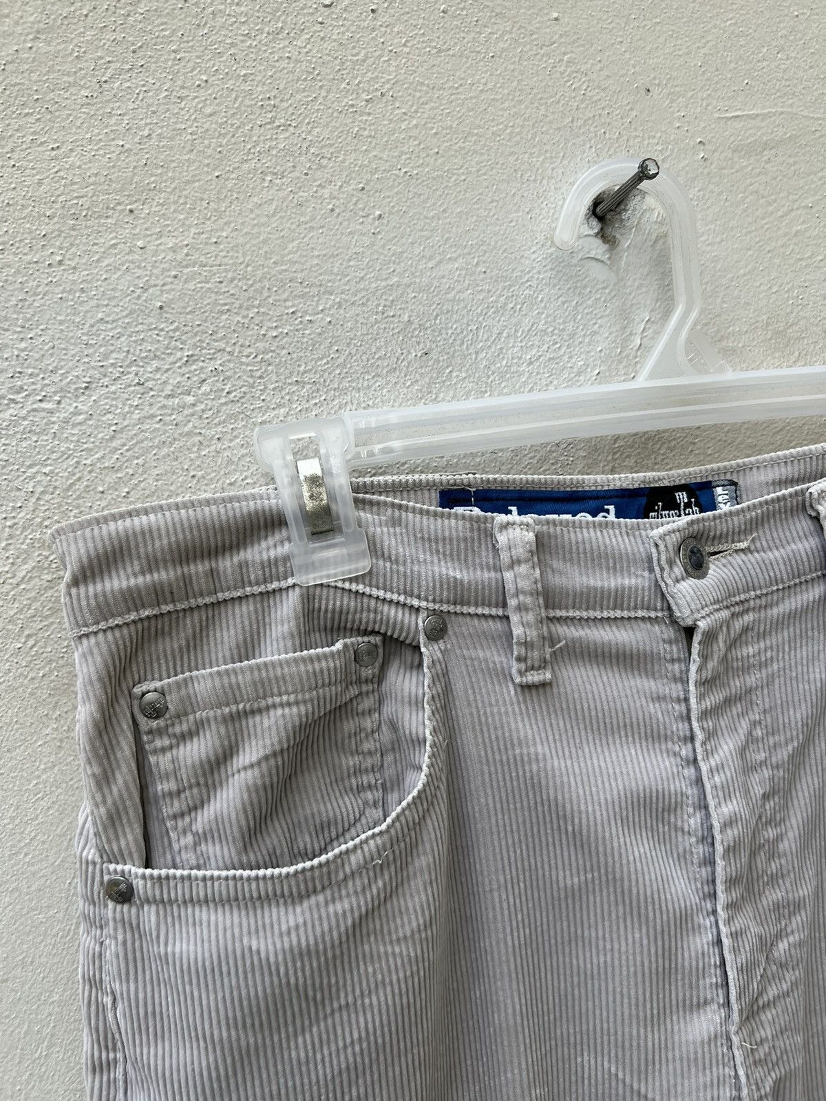 Levi's Vintage 90s Levi’s Silvertab Relaxed Corduroy Jeans Size US 33 - 4 Thumbnail