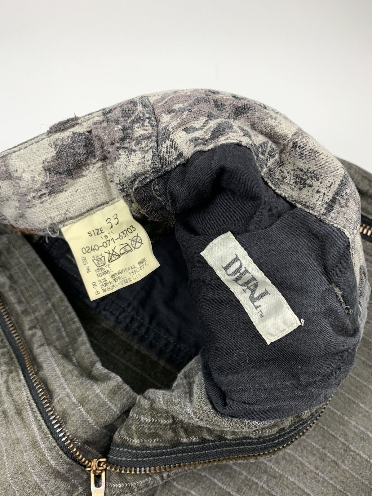Dulcamara Japan Dual Zebraline Eggpocket Short Pant Size US 31 - 6 Thumbnail