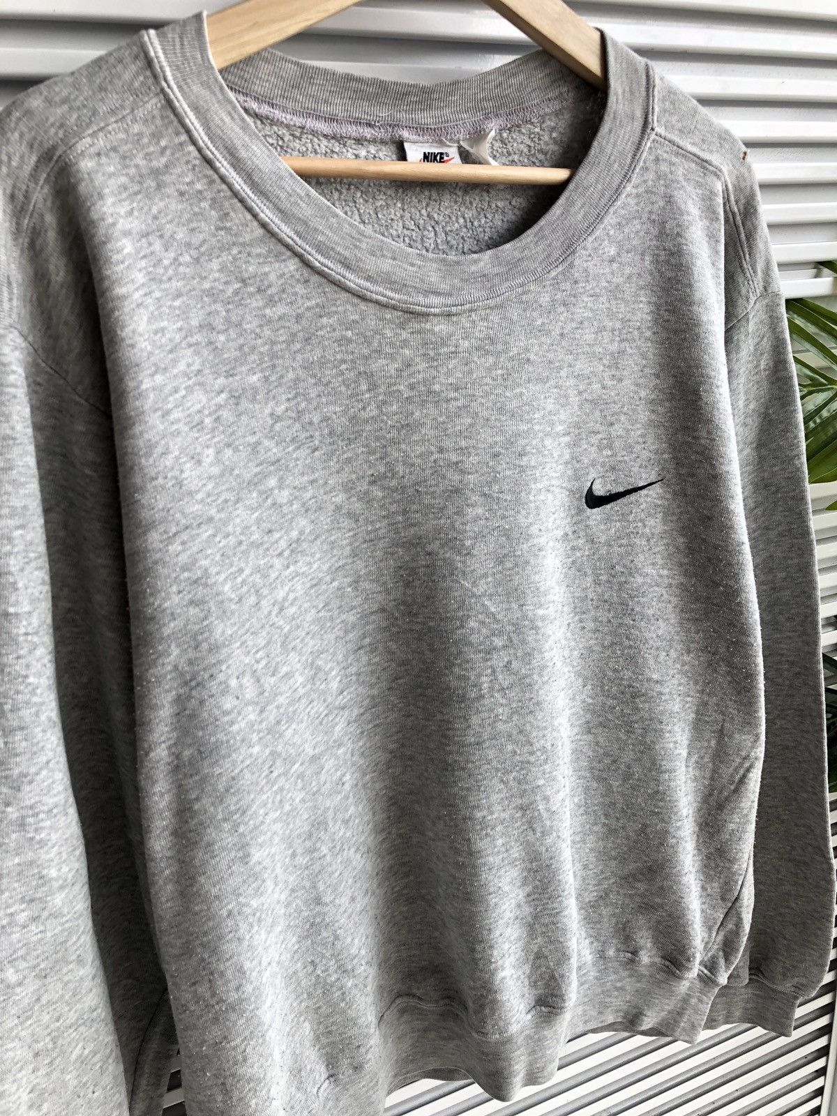 Nike × Vintage Vintage Nike Swoosh Center Travis Scott Crewneck Size US M / EU 48-50 / 2 - 2 Thumbnail