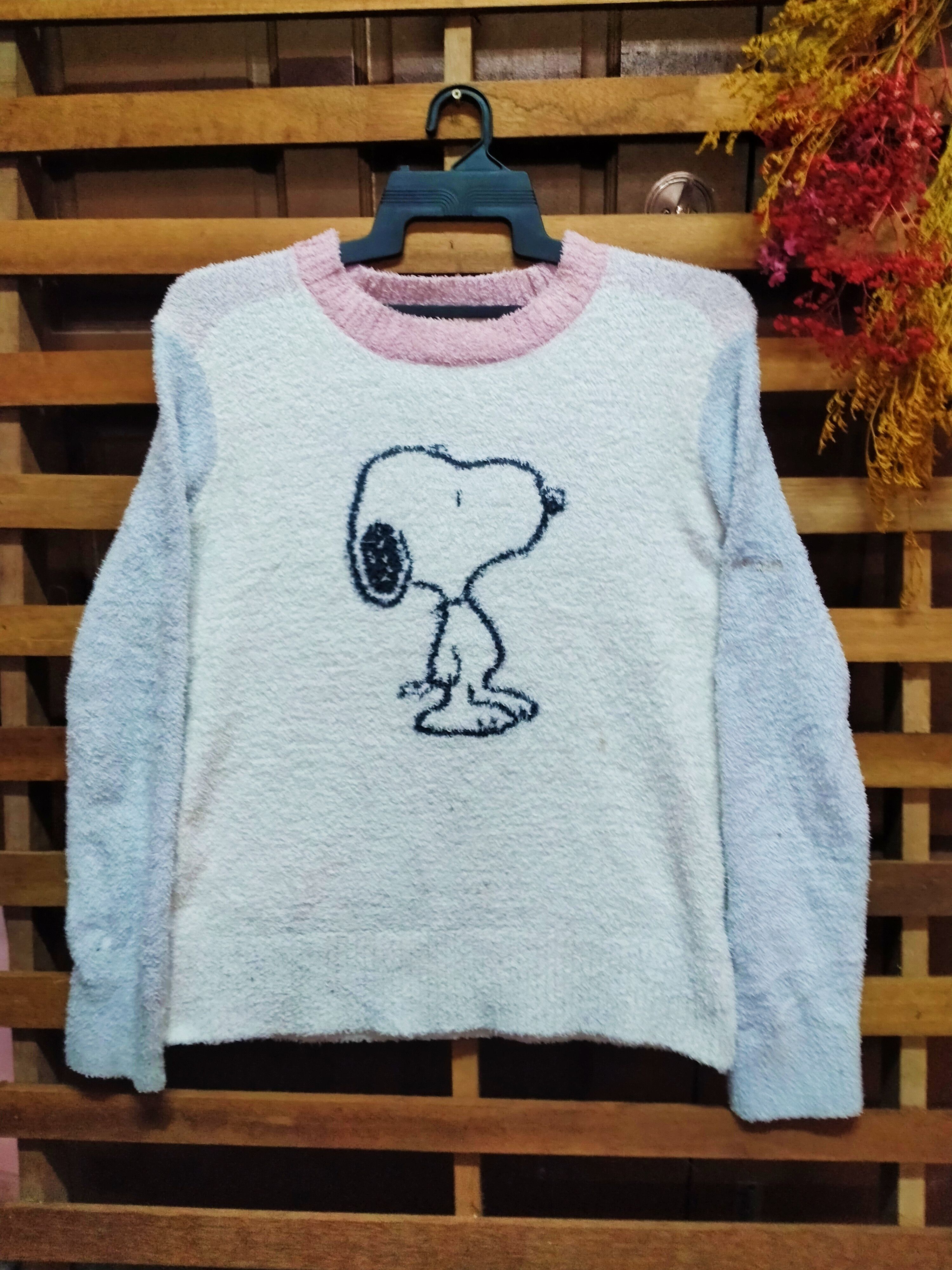 image of Gelato Pique X Snoopy Peanut Big Logo Sweatshirt in Red Mix, Women's (Size Medium)