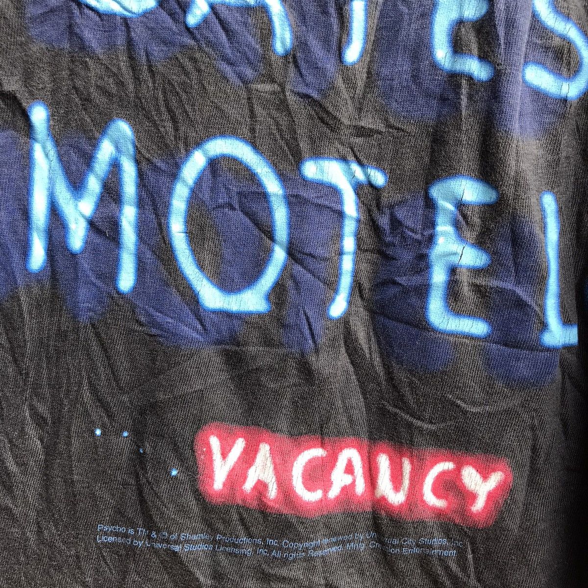Other Vintage 90s BATES MOTEL horror movie tee Size US L / EU 52-54 / 3 - 3 Thumbnail