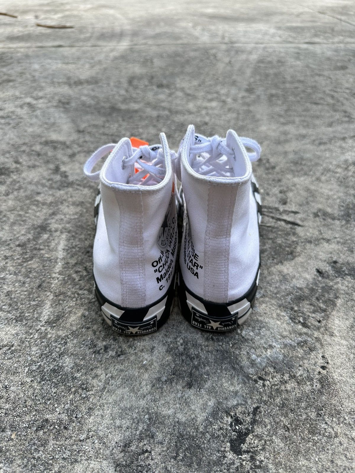 Converse × Off-White OFF-WHITE CONVERSE Size US 6 / EU 39 - 3 Thumbnail