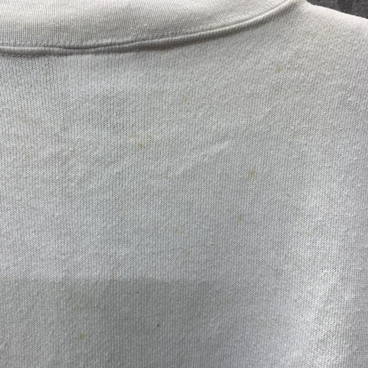 Vintage Vintage 90s Bugs Bunny Big Logo Crewneck Sweatshirt Size US L / EU 52-54 / 3 - 9 Thumbnail