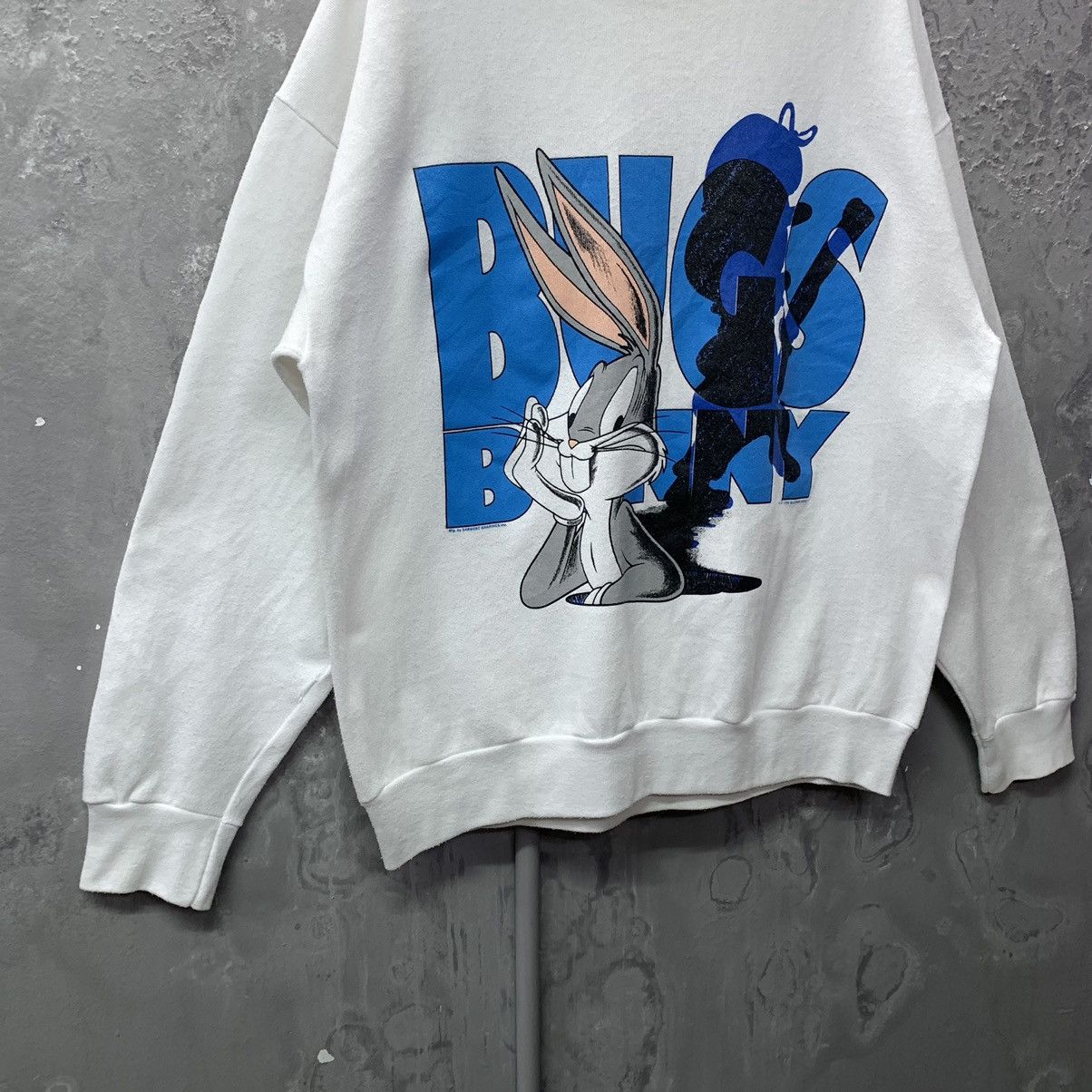 Vintage Vintage 90s Bugs Bunny Big Logo Crewneck Sweatshirt Size US L / EU 52-54 / 3 - 4 Thumbnail