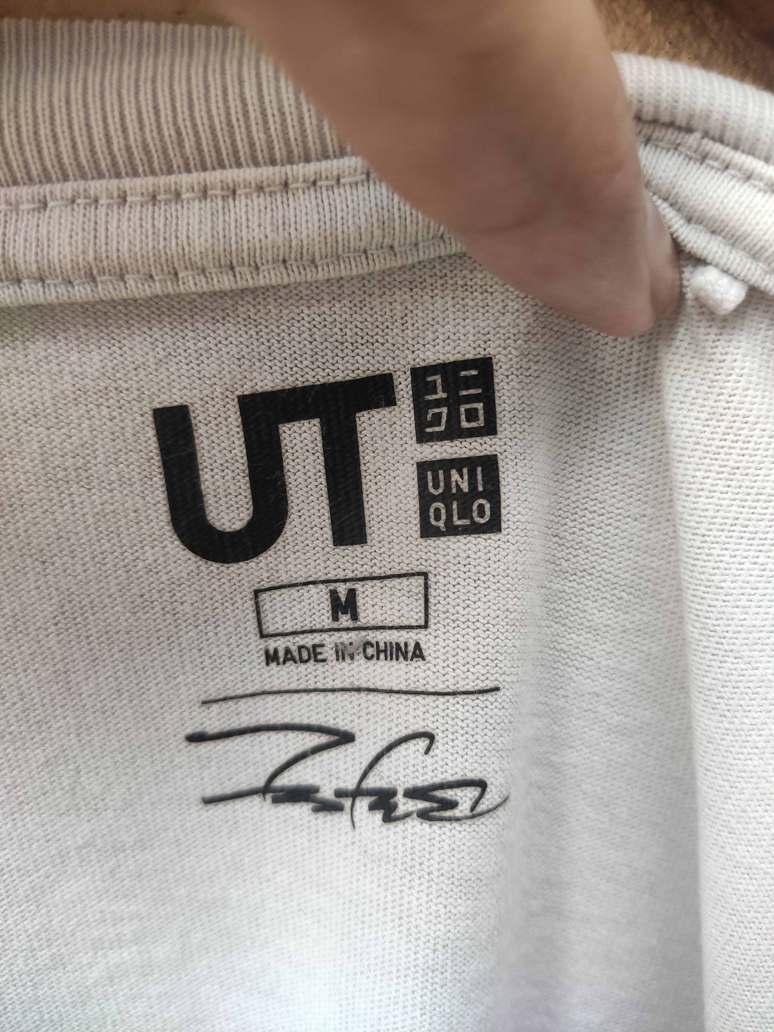 Futura × Uniqlo 🔥 Futura X Uniqlo t shirt Size US M / EU 48-50 / 2 - 5 Thumbnail