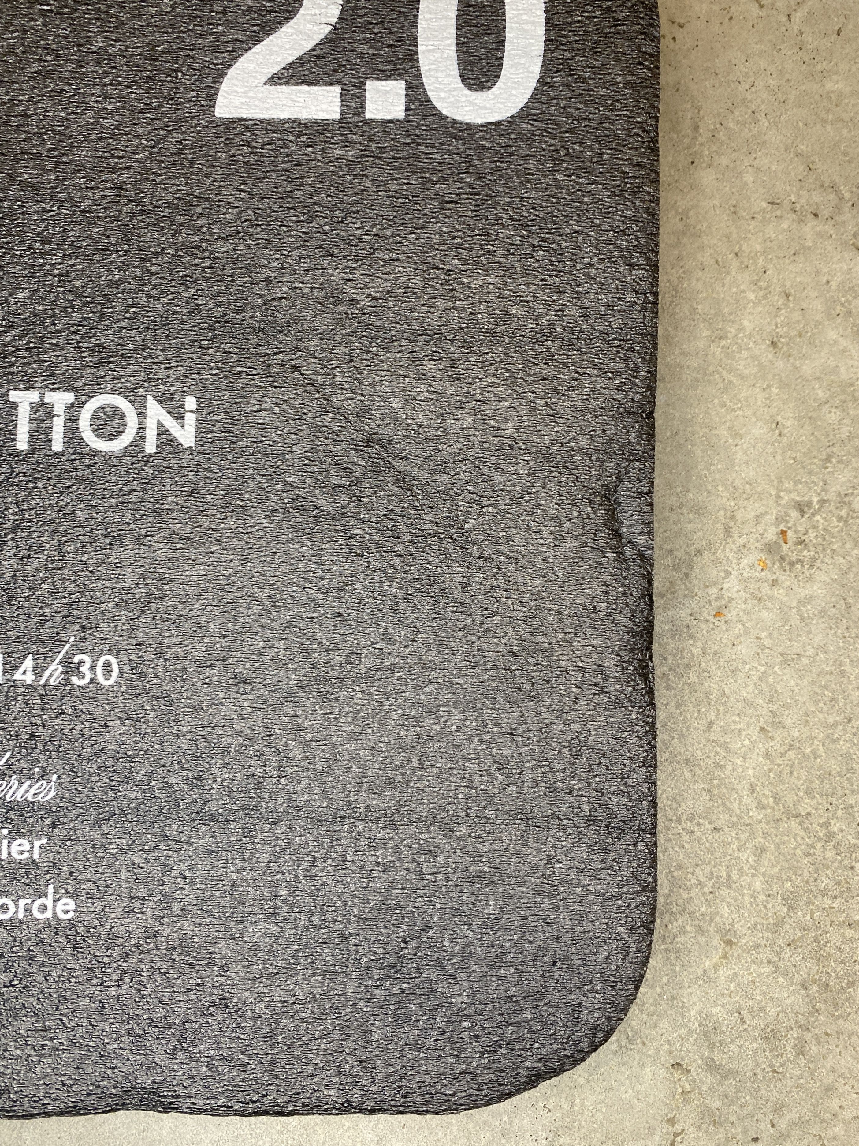 Louis Vuitton Louis Vuitton 2.0 Show Seat Cushion Fall 2019 Size ONE SIZE - 3 Thumbnail
