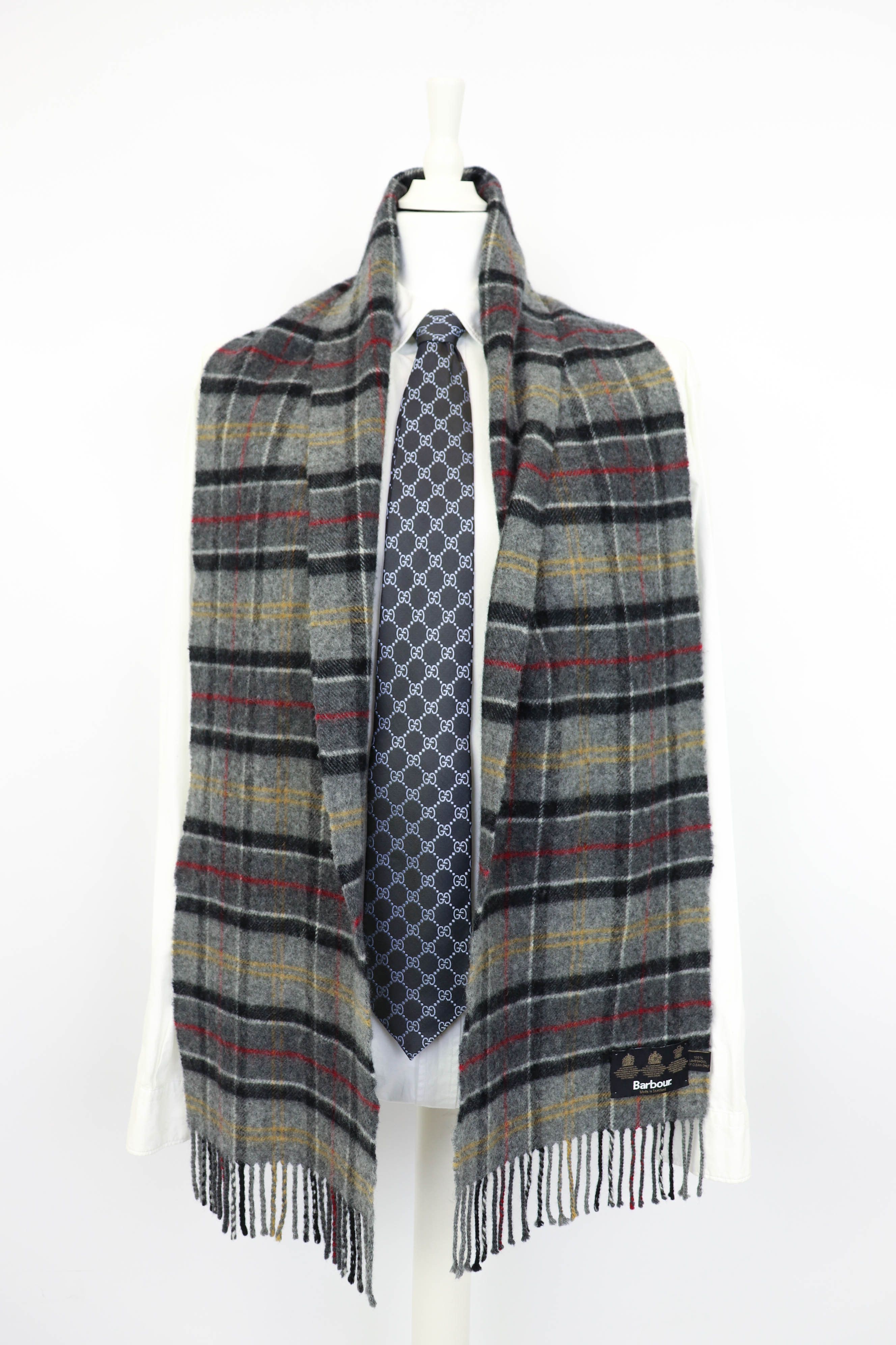 Barbour Barbour Grey Tartan Made in Scotland Lambswool Scarf Size ONE SIZE - 3 Thumbnail