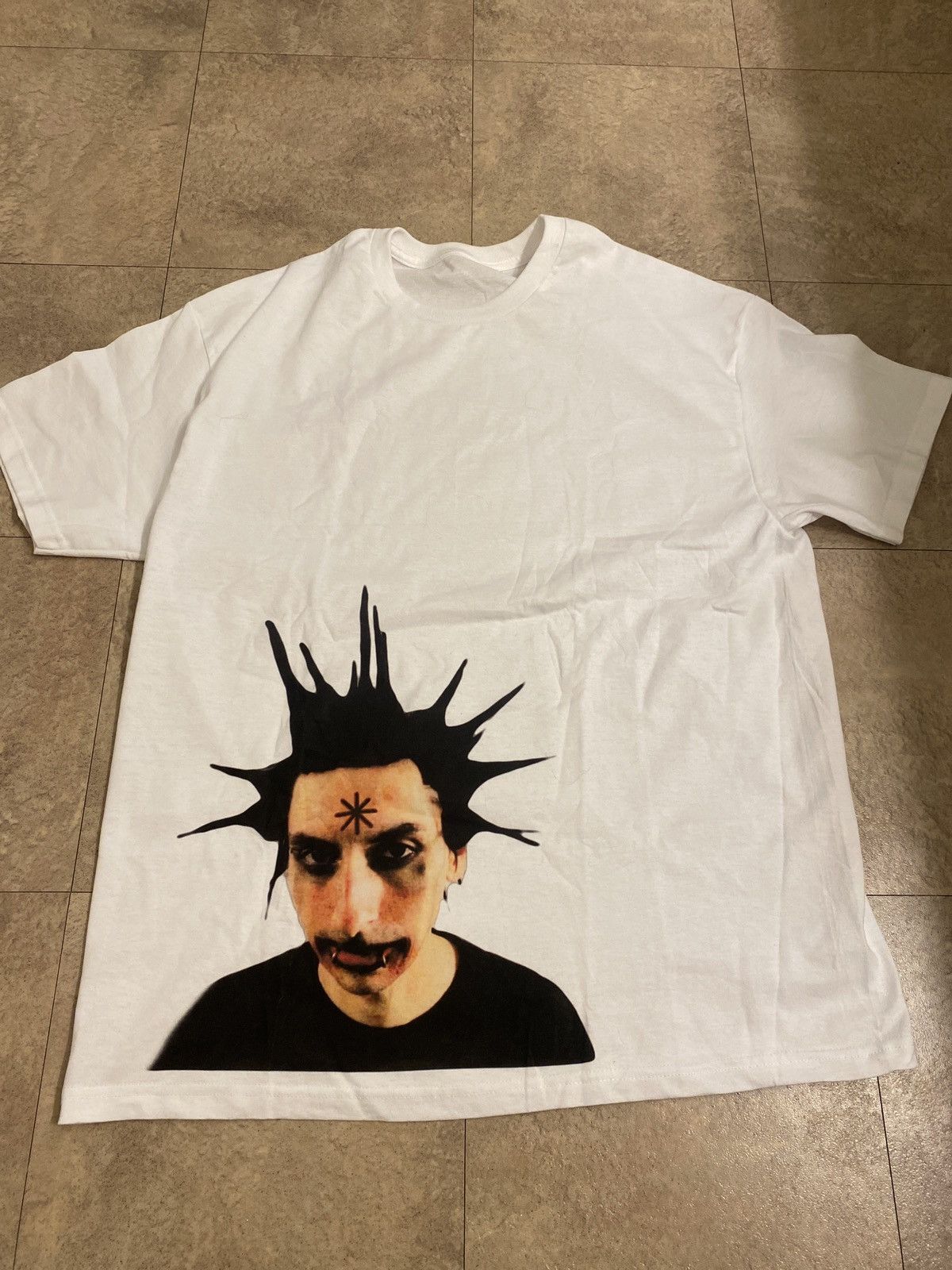 Playboi Carti Burberry Erry T-shirt Size US XL / EU 56 / 4 - 1 Thumbnail