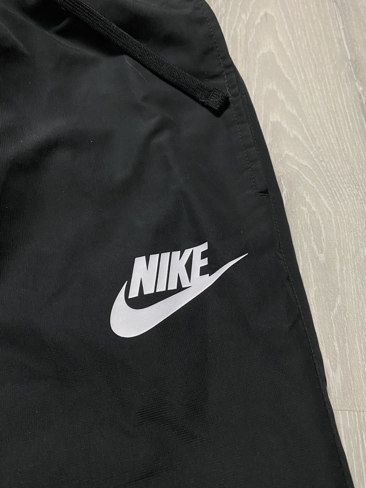 Nike Nike vintage black track pants small swoosh spell out Size US 28 / EU 44 - 2 Thumbnail