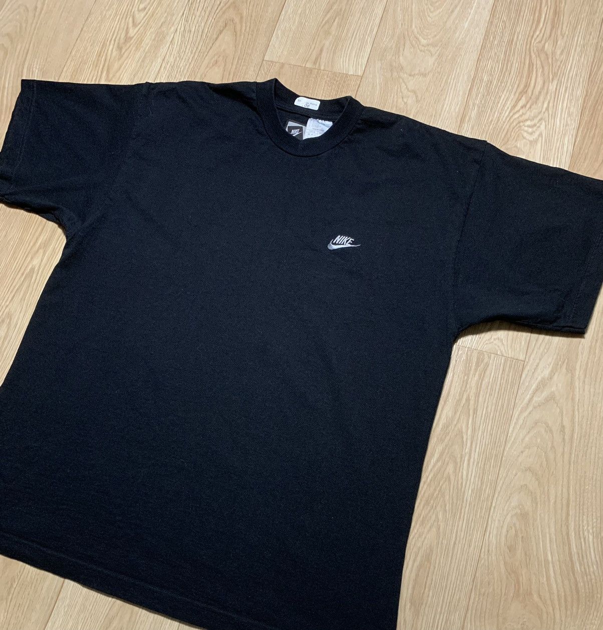 Nike × Vintage Vintage Y2K Nike T-Shirt Size US XL / EU 56 / 4 - 2 Thumbnail