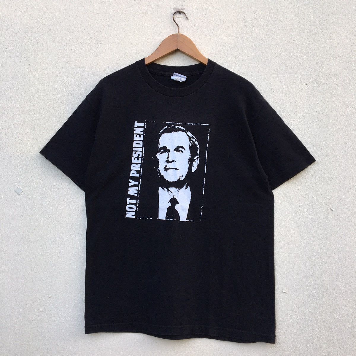 Band Tees × Vintage Vintage NOFX NOT MY PRESIDENT HARDCORE PUNK BAND T-shirt Size US L / EU 52-54 / 3 - 1 Thumbnail