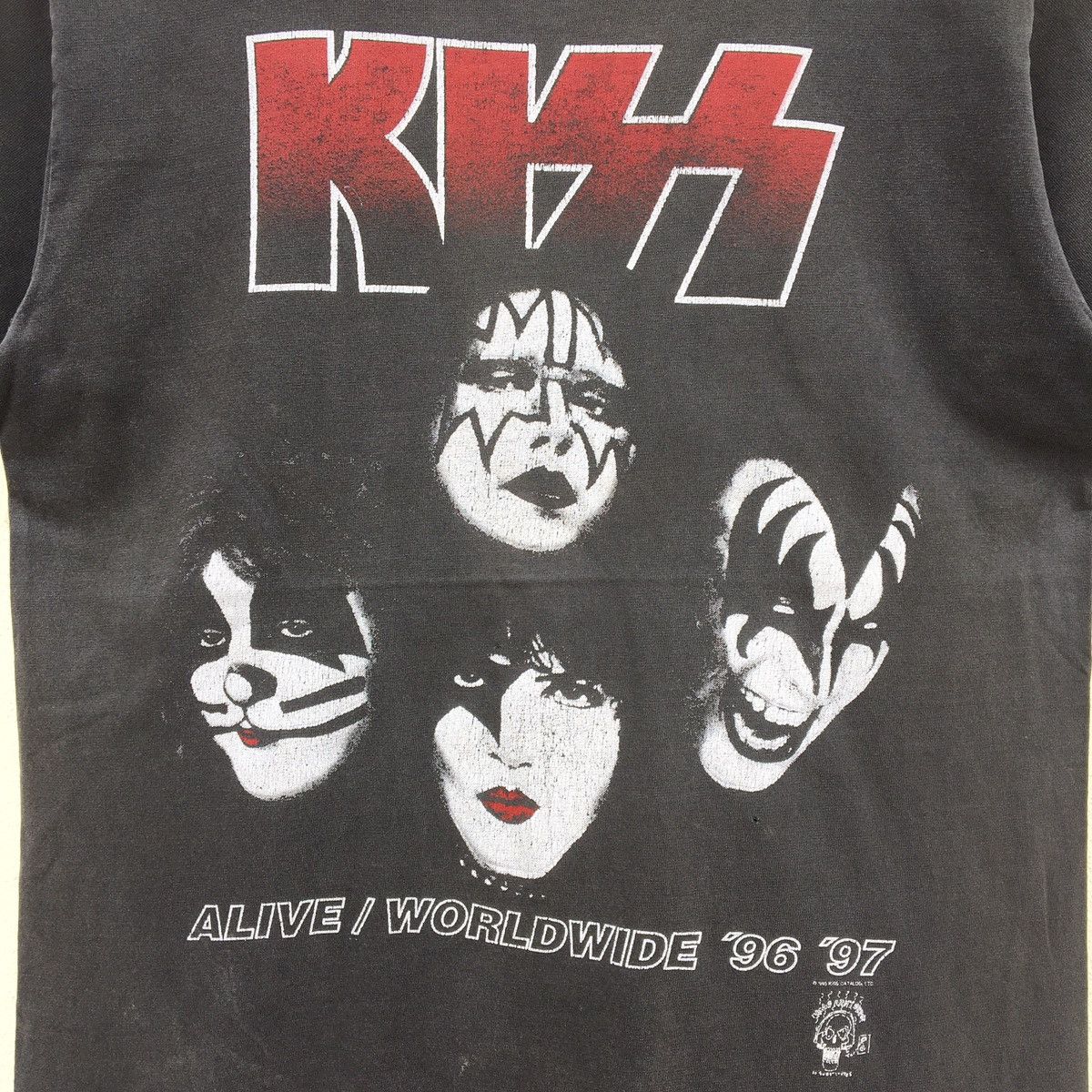 Band Tees × Vintage Vintage Distressed KISS ALIVE WORLDWIDE BAND T-Shirt Size US S / EU 44-46 / 1 - 6 Thumbnail