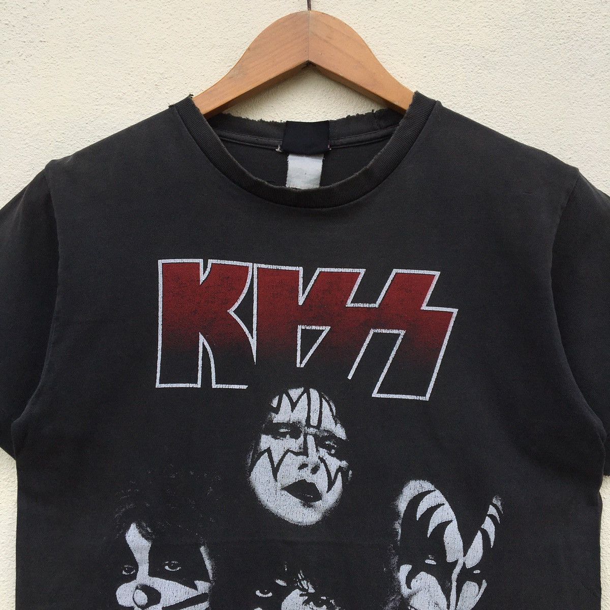 Band Tees × Vintage Vintage Distressed KISS ALIVE WORLDWIDE BAND T-Shirt Size US S / EU 44-46 / 1 - 3 Thumbnail