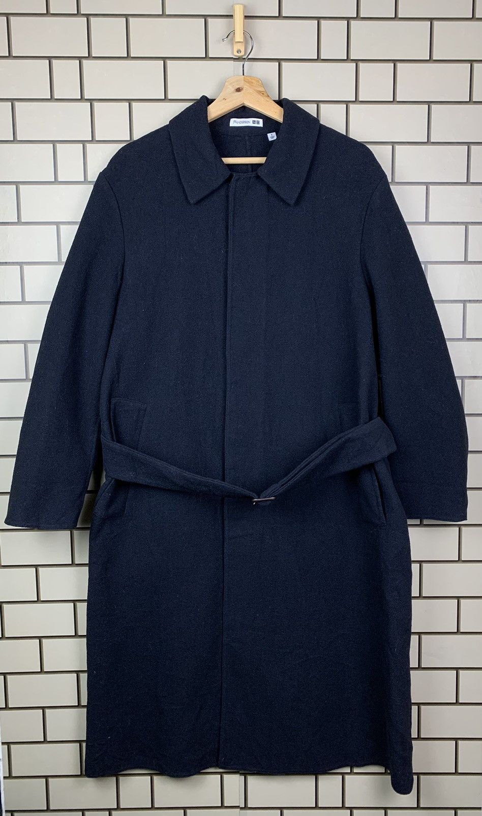 JW Anderson × Japanese Brand × Uniqlo Japanese Brand Uniqlo x J.W Anderson Long Coat Size S / US 4 / IT 40 - 1 Thumbnail