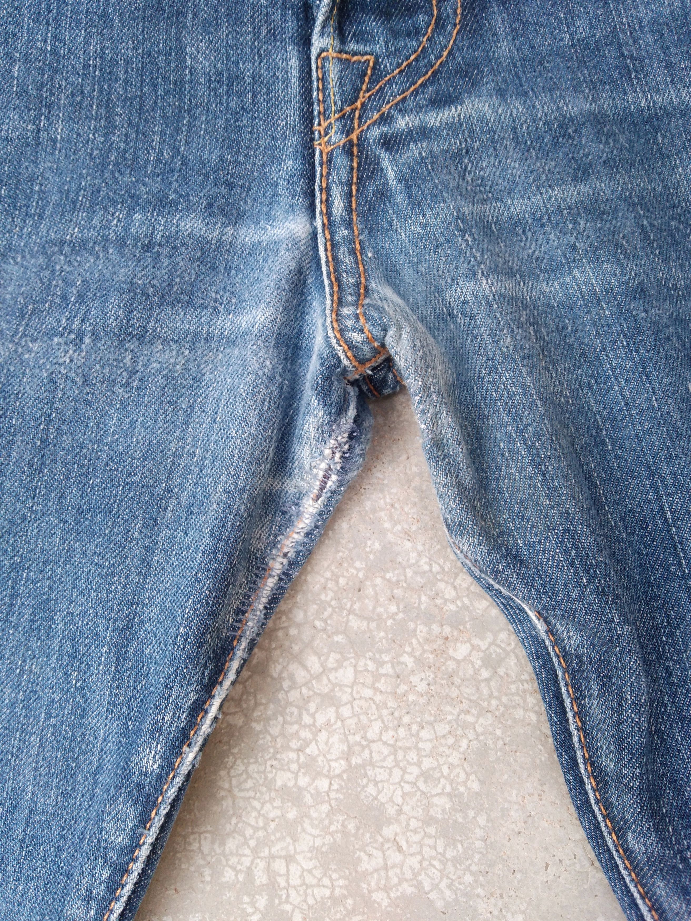 Levi's Vintage Levi's 501 Straight Leg Distressed Jeans 33x32 Size US 33 - 6 Thumbnail