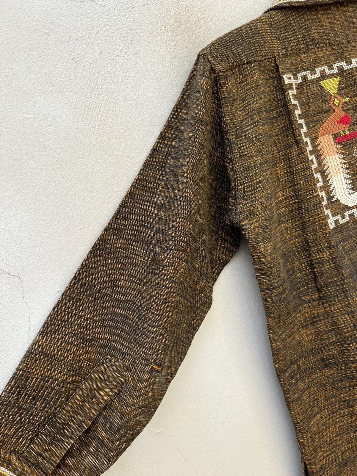 Vintage Vintage 70s Guatemalan Ethnic Embroidery 4 Pocket Shirt Size US M / EU 48-50 / 2 - 15 Thumbnail