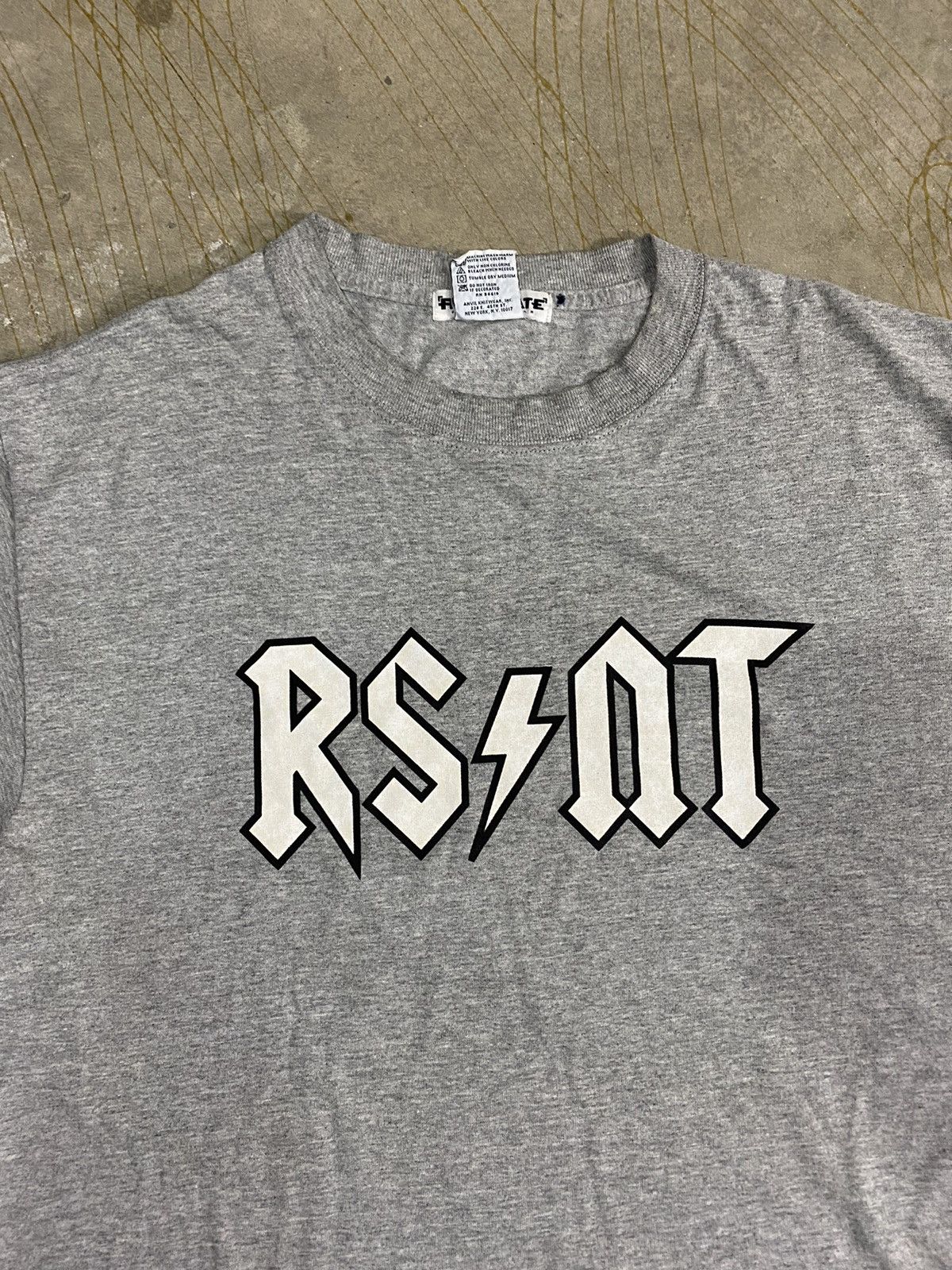 Fragment Design × Good Enough × Hiroshi Fujiwara 90s Resonate GDEH ACDC logo tee Size US L / EU 52-54 / 3 - 3 Thumbnail