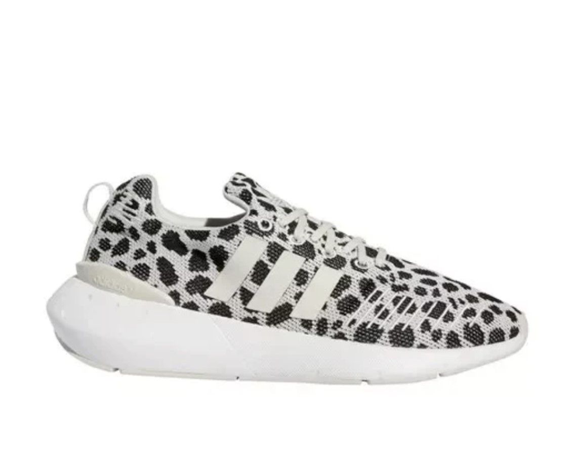 Adidas swift run animal print hotsell