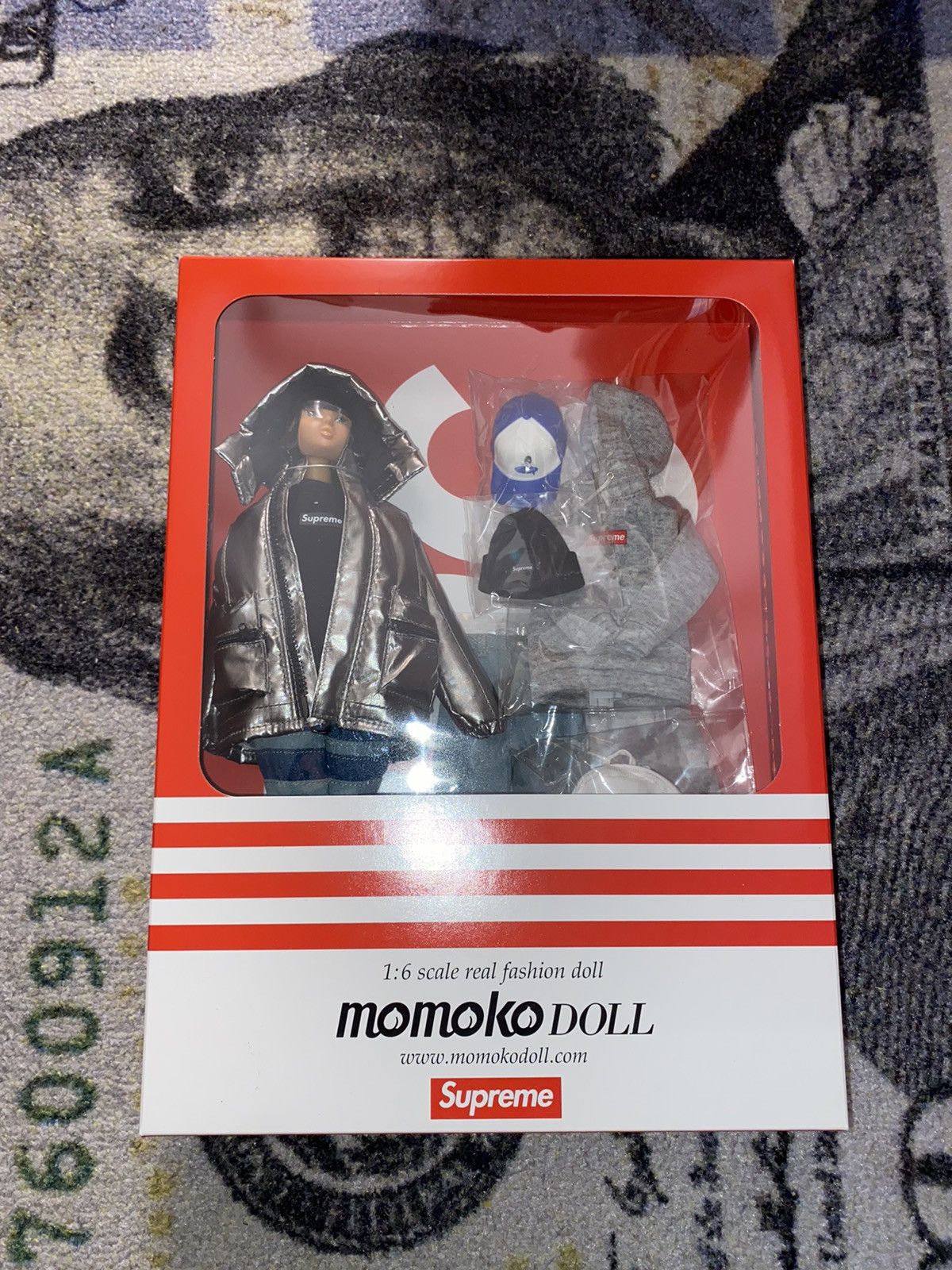 Supreme Supreme Momoko Doll | Grailed