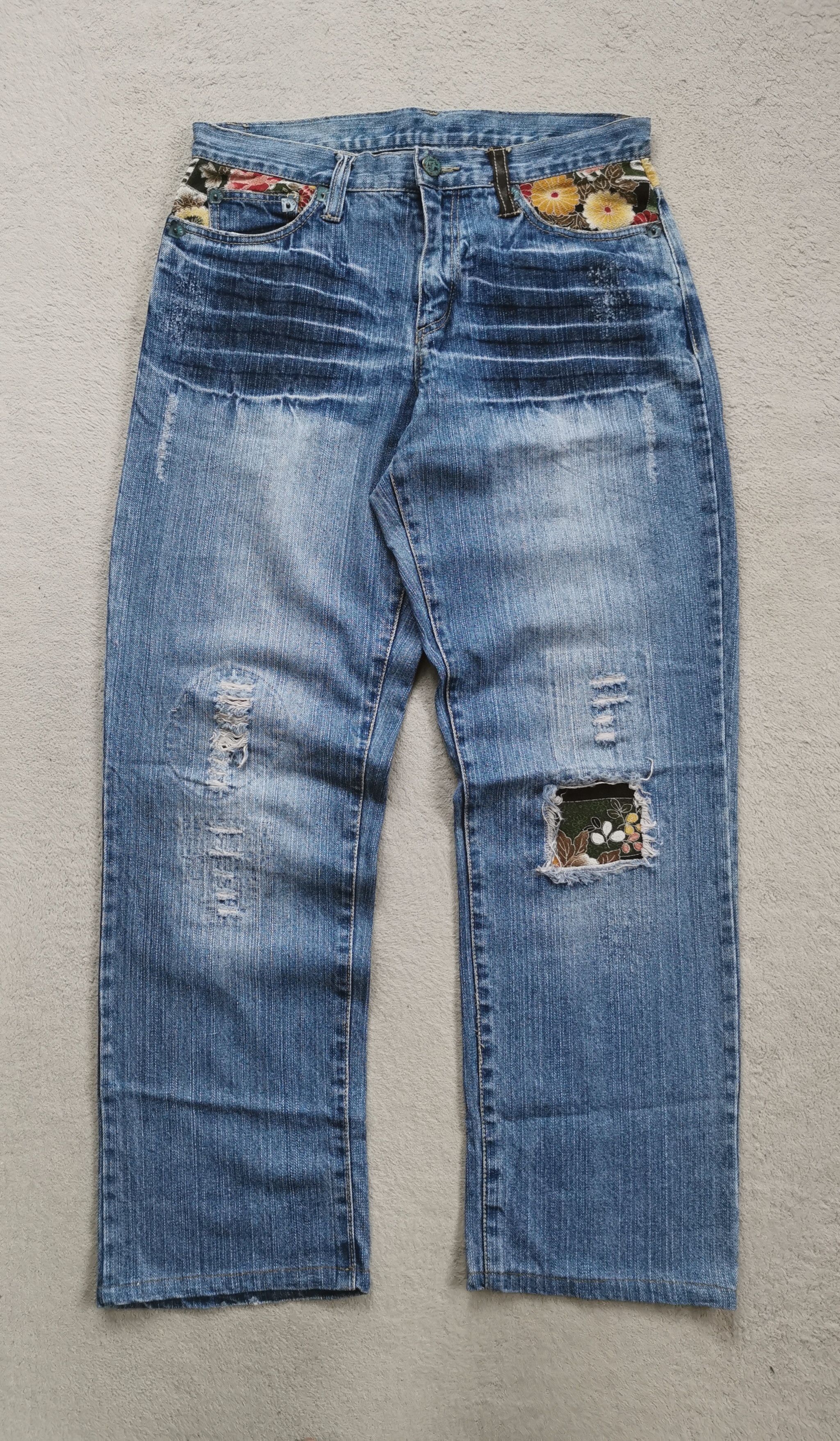 If Six Was Nine Distressed Flowers Embroidery Denim Japan Jeans Size US 33 - 2 Thumbnail