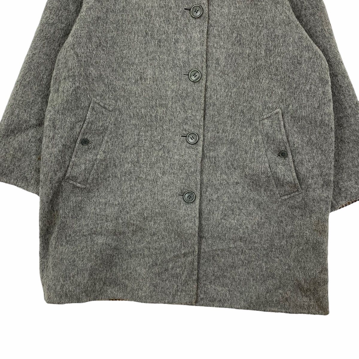 Burberry VINTAGE BURBERRY OF LONDON WOOL REVERSIBLE JACKET Size US L / EU 52-54 / 3 - 4 Thumbnail