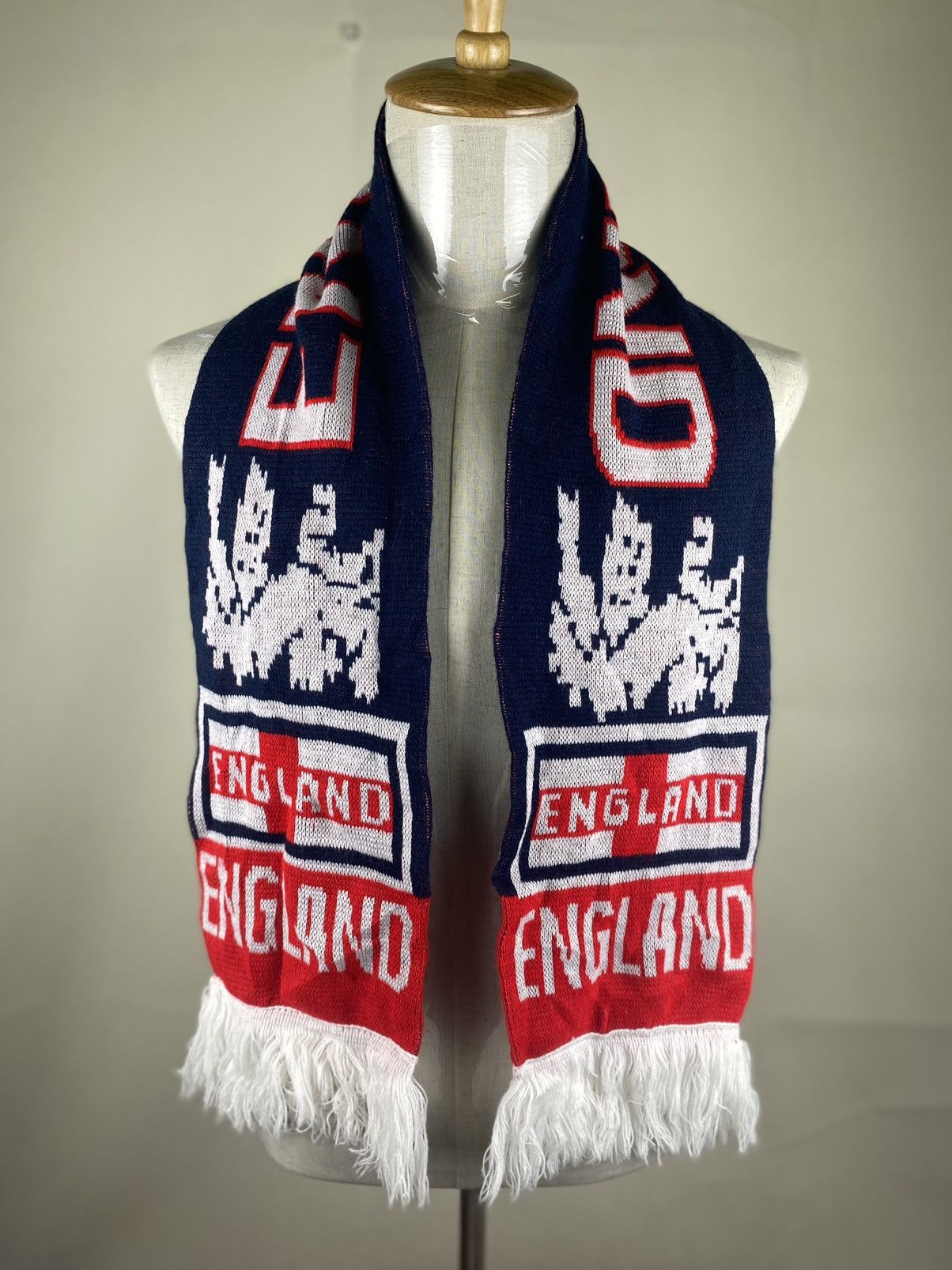 Sports Specialties Fifa World Cup England Scarf Muffler Cashmere Size ONE SIZE - 1 Thumbnail