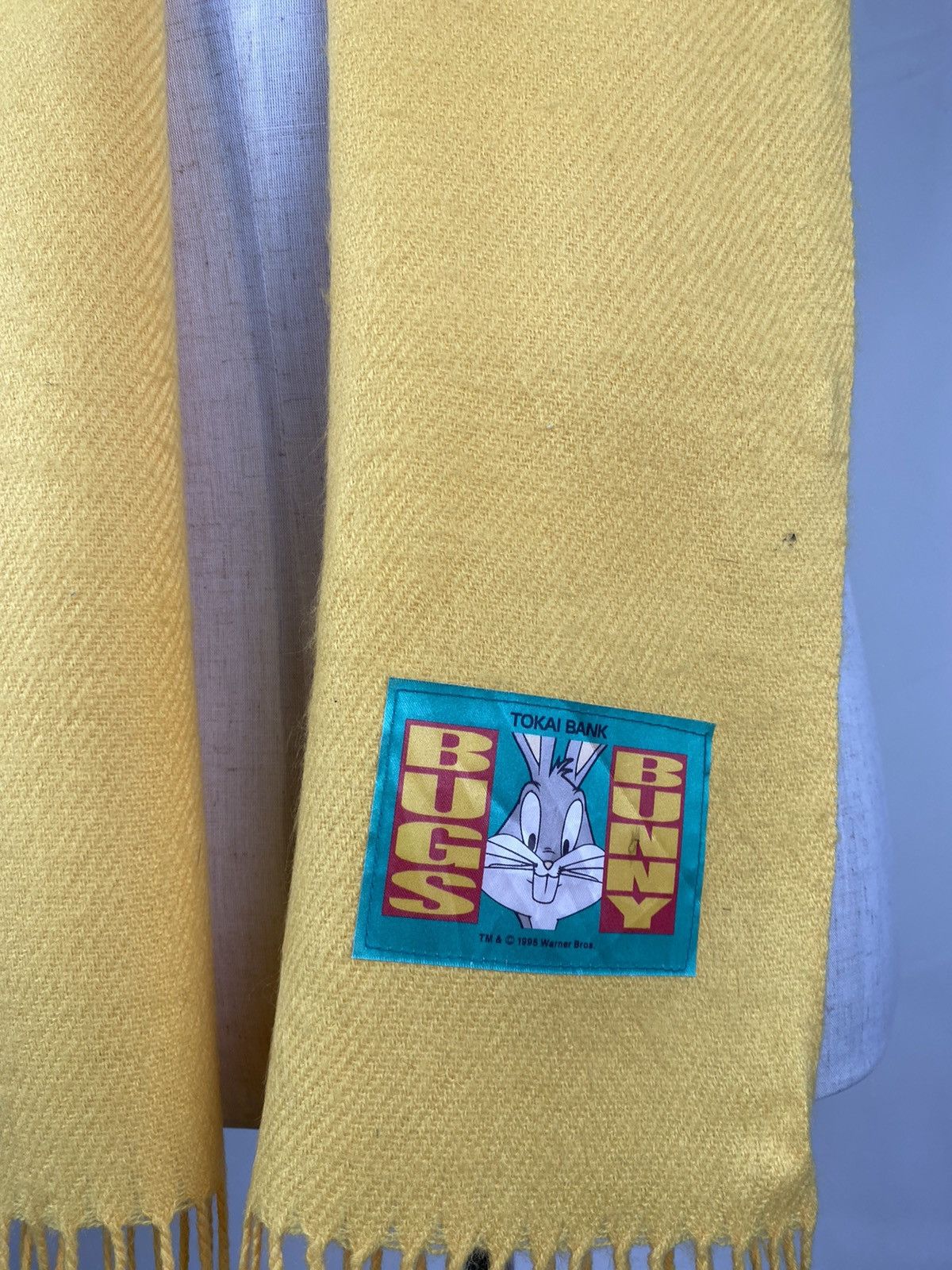 Vintage Vintage Yellow Bugs Bunny Winter Scarf Muffler Size ONE SIZE - 2 Thumbnail