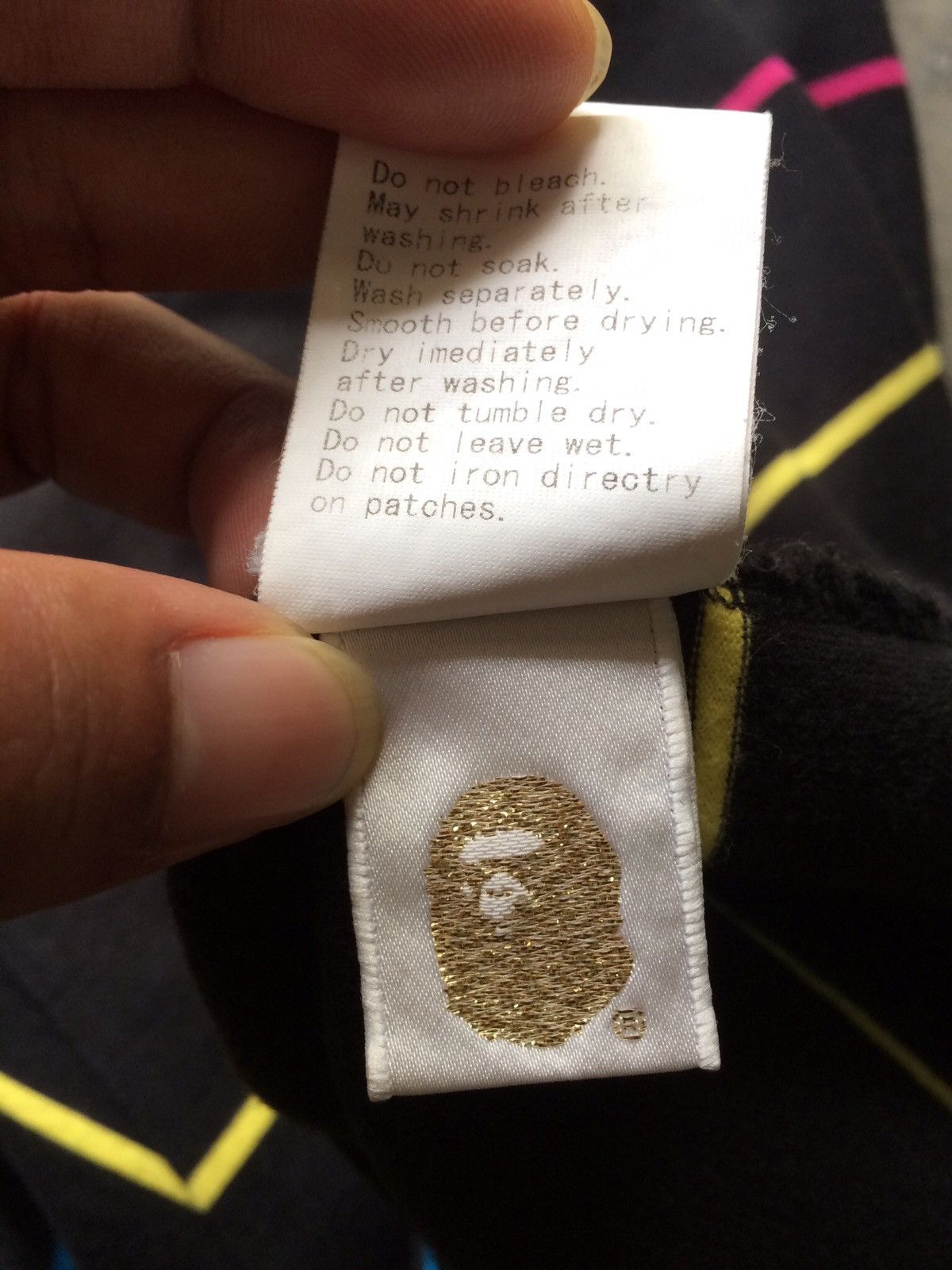 Bape × Nigo Vtg Bathing Ape Small Logo Tshirt Size US M / EU 48-50 / 2 - 8 Thumbnail