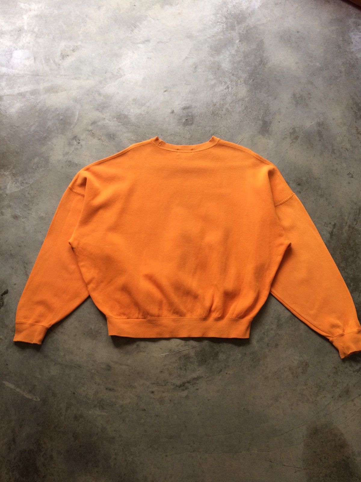 Trussardi × Vintage Vintage 90's Trussardi Big Logo Oversized Crewneck Size US L / EU 52-54 / 3 - 7 Thumbnail