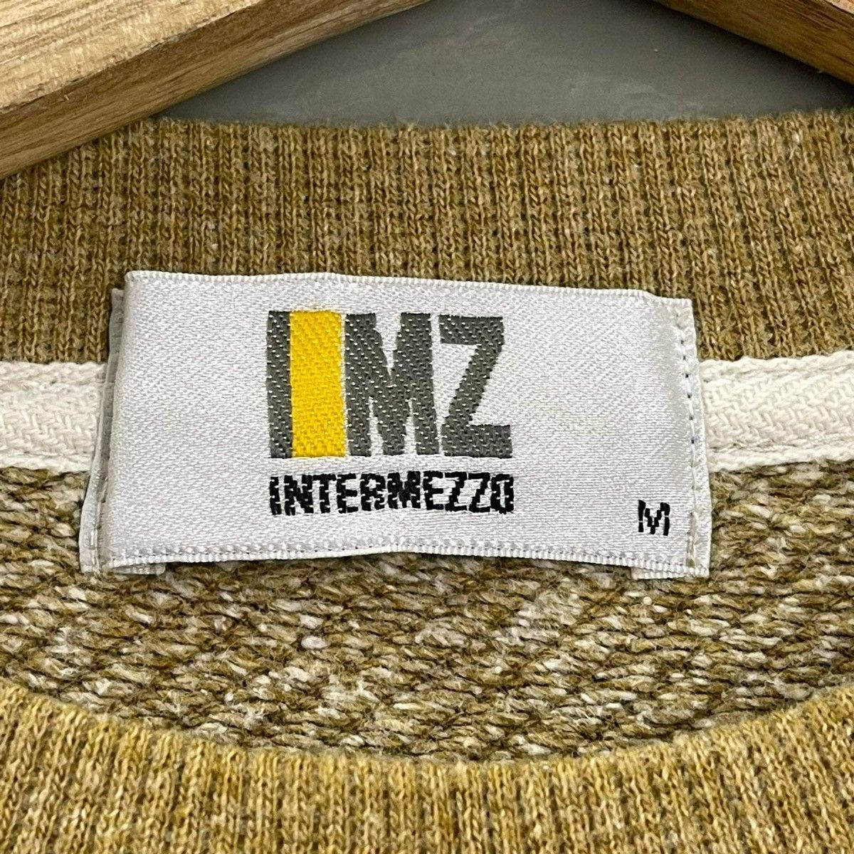 Japanese Brand Vintage IMZ Intermezzo Embroidered Logo Crewneck Sweatshirt Size US M / EU 48-50 / 2 - 7 Thumbnail