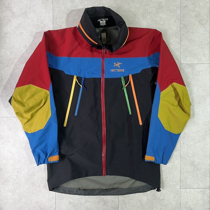 Theta clearance sv jacket