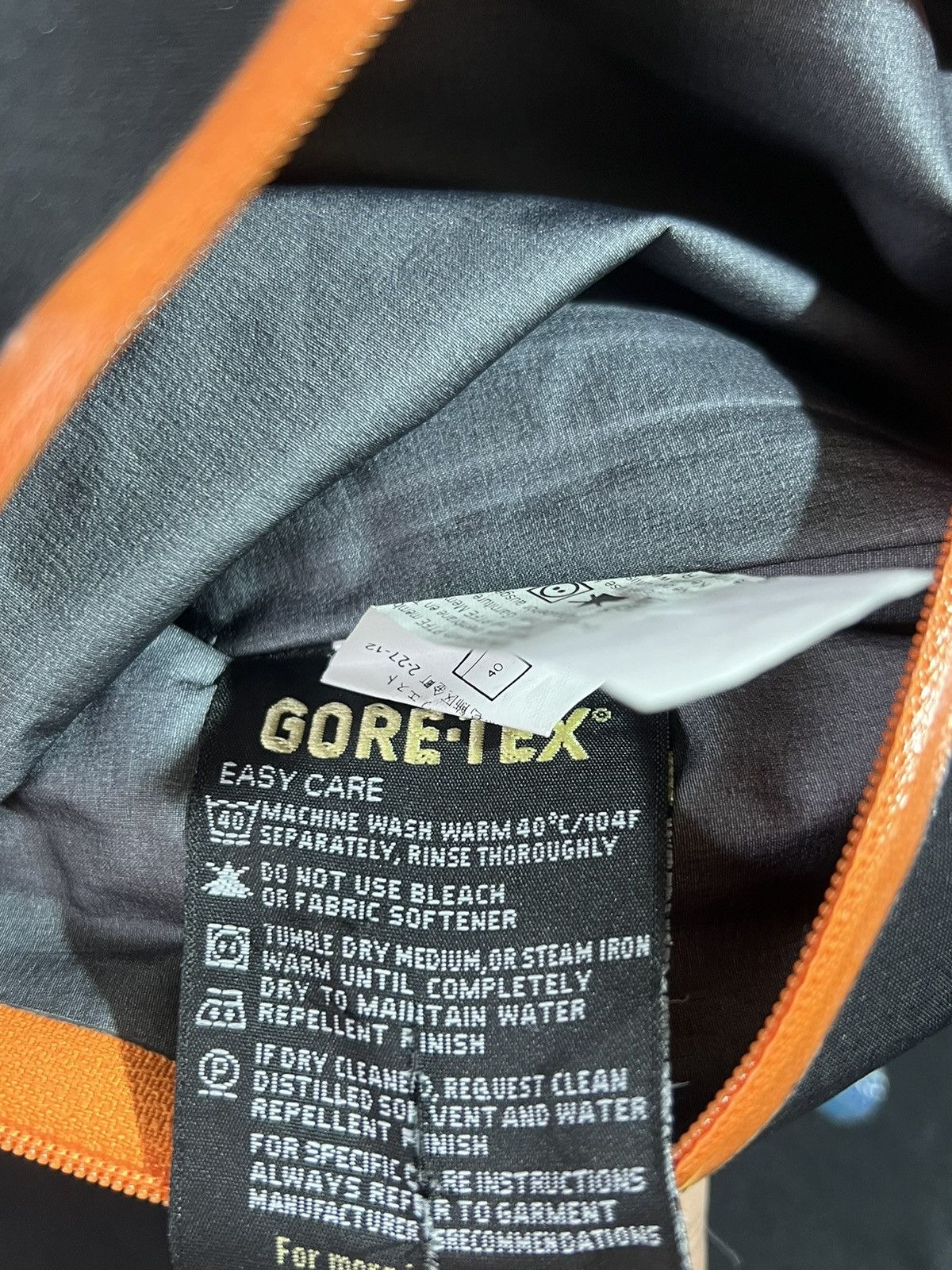 Arc'teryx Arc'teryx X Beams 35th Anniversary Theta SV JACKET
