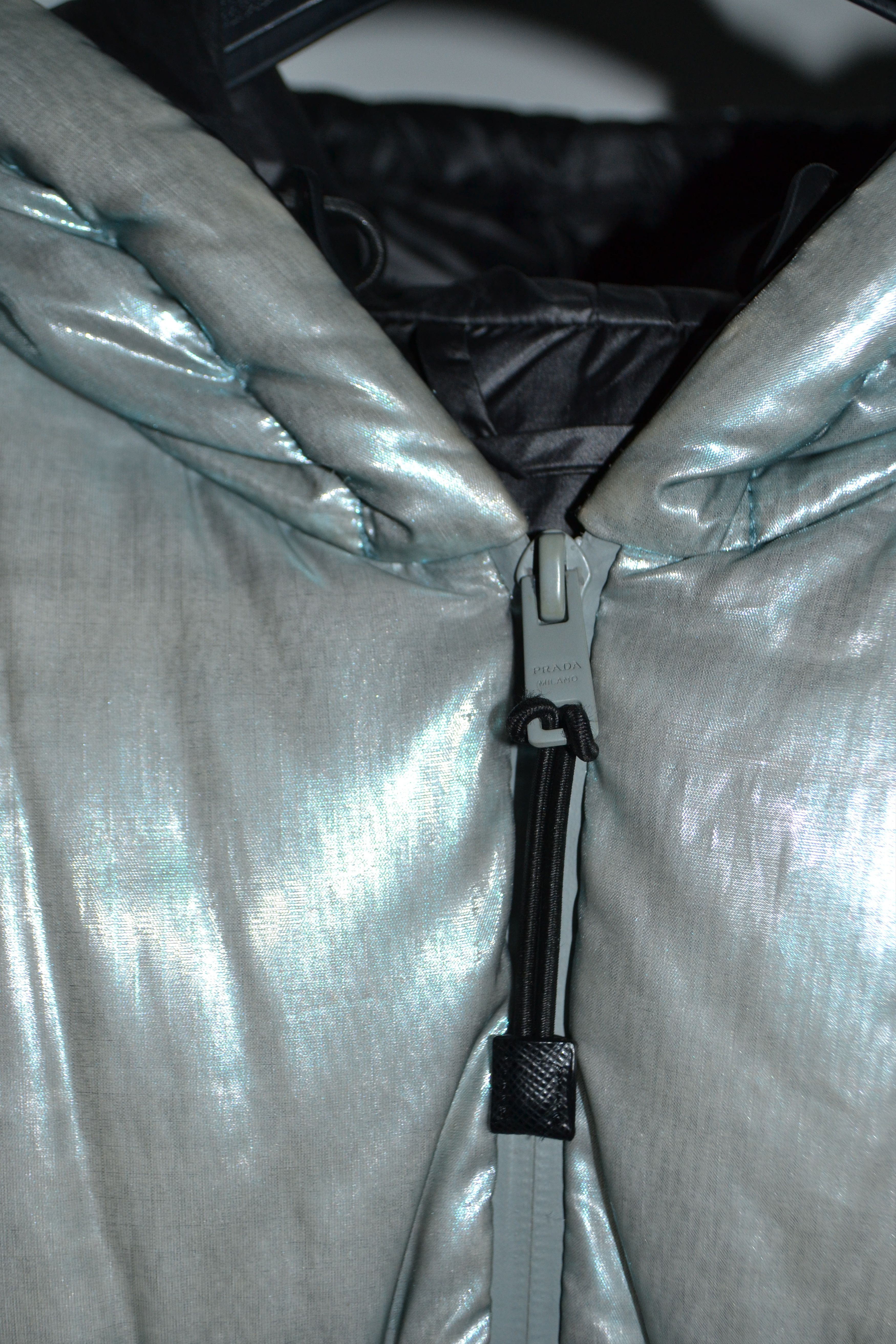 Prada FW2018 Iridescent Puffer Jacket Size US S / EU 44-46 / 1 - 4 Thumbnail