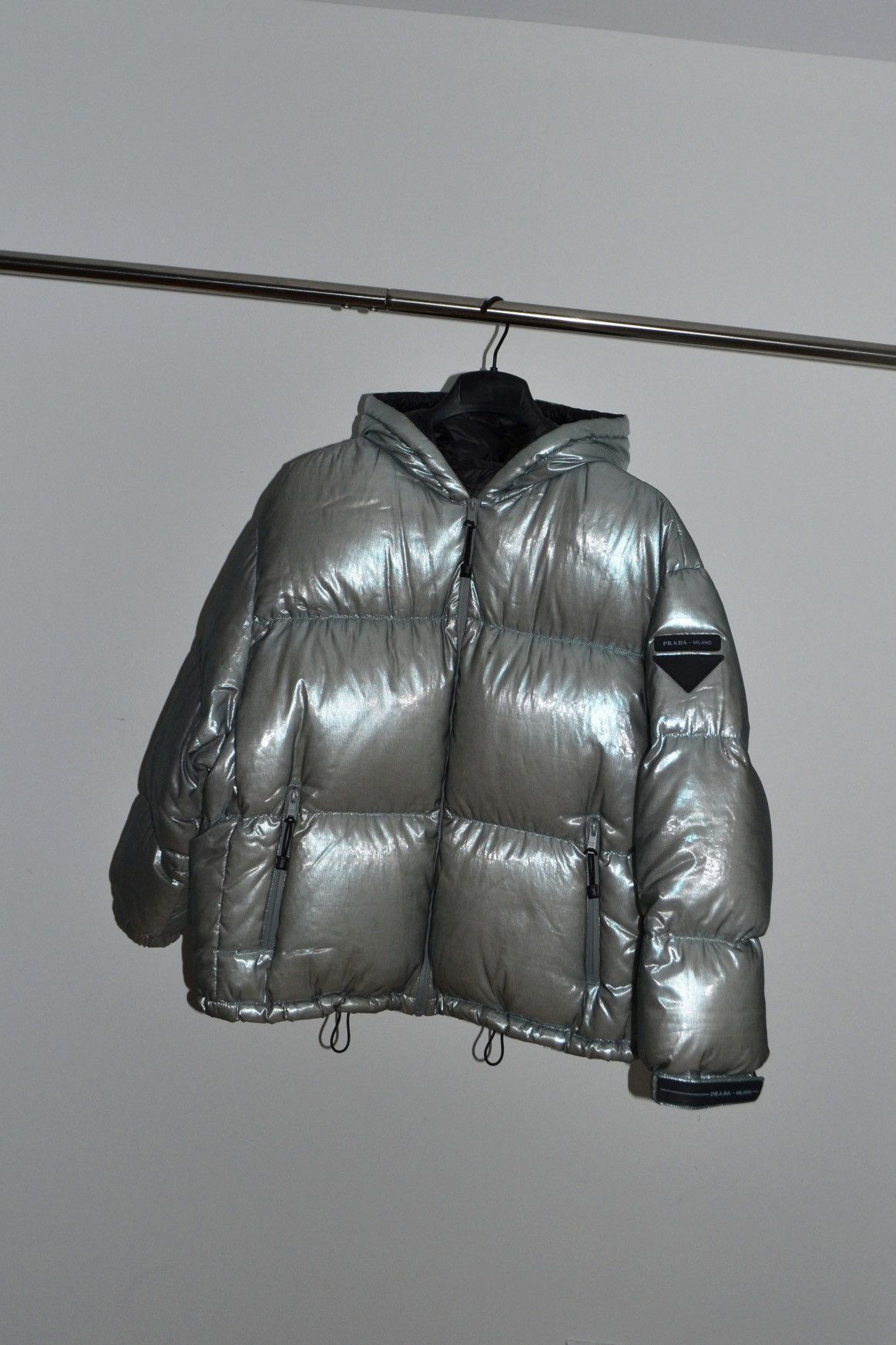 Prada FW2018 Iridescent Puffer Jacket Size US S / EU 44-46 / 1 - 1 Thumbnail