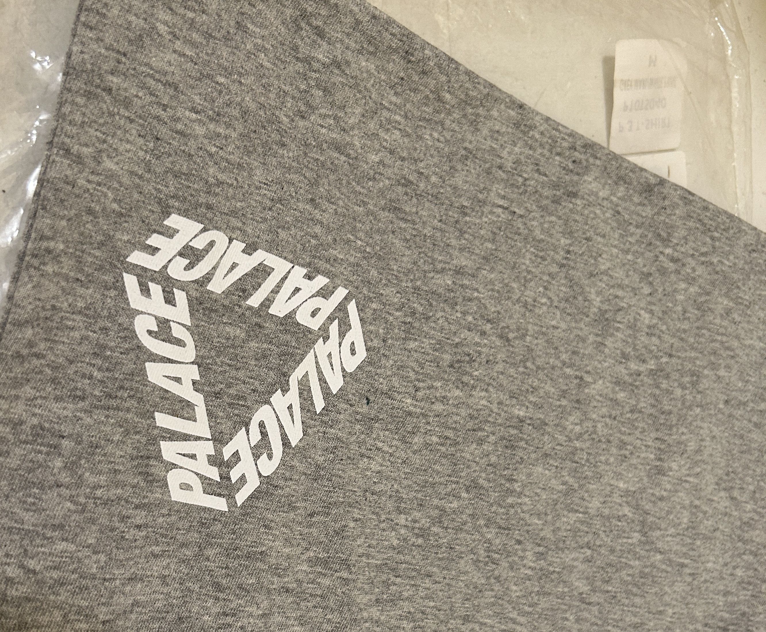 Palace Palace P-3 Font Tri-Ferg T-shirt GREY Tee Flocka S/S 16 Size US XL / EU 56 / 4 - 6 Thumbnail