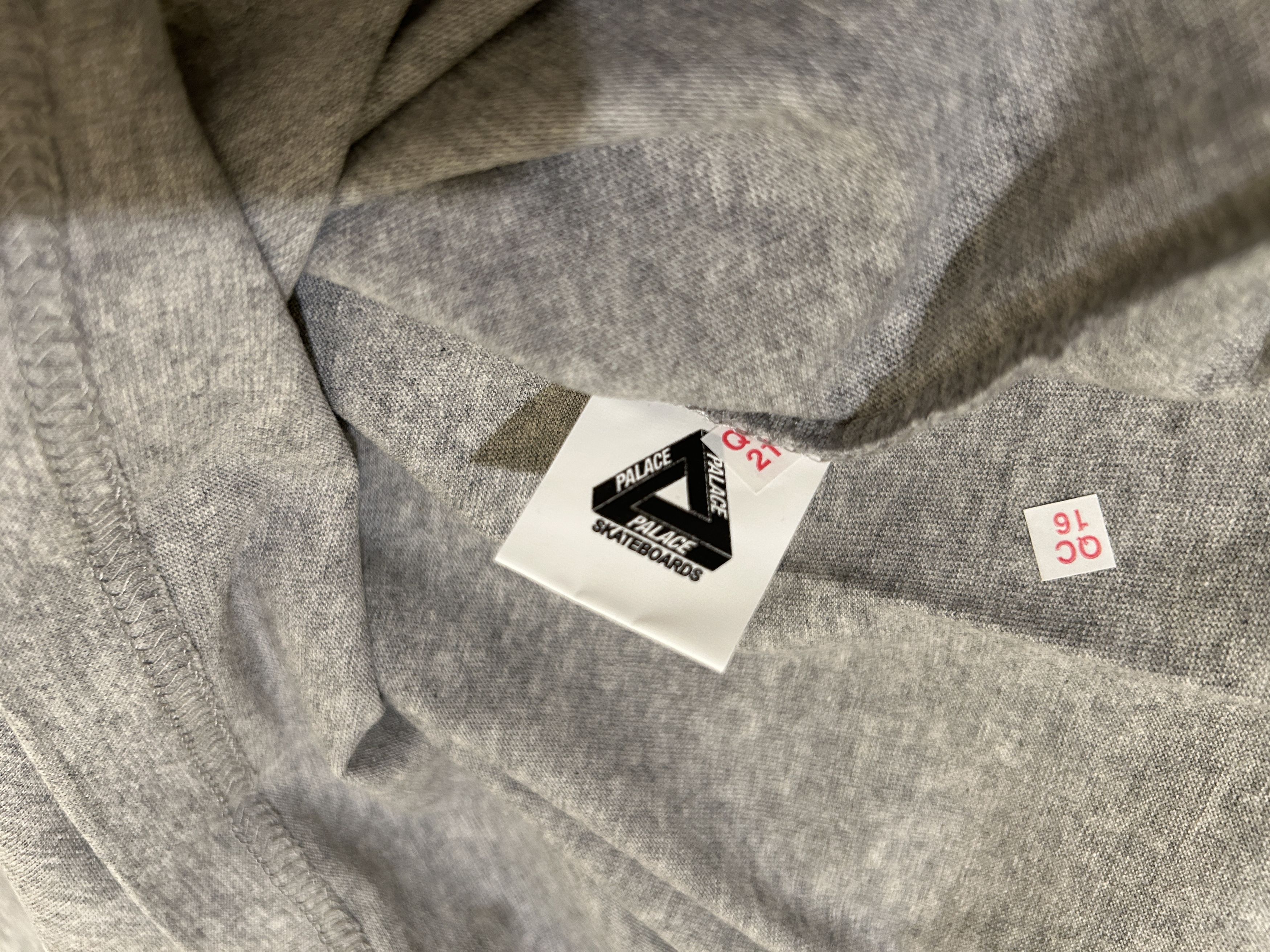Palace Palace P-3 Font Tri-Ferg T-shirt GREY Tee Flocka S/S 16 Size US XL / EU 56 / 4 - 7 Thumbnail
