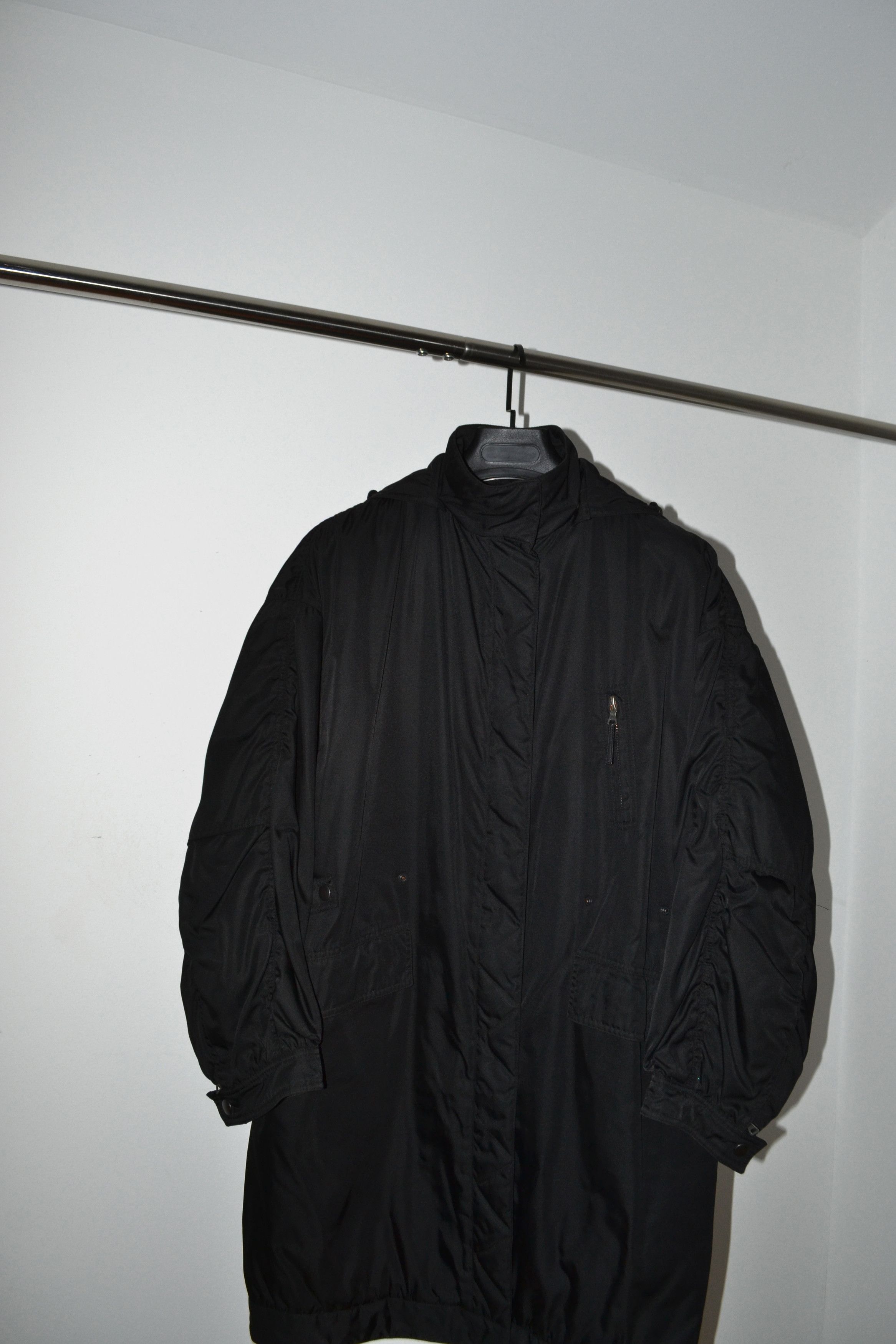 Prada Early 2000s Nylon Bomber Parka Coat Size US S / EU 44-46 / 1 - 2 Thumbnail