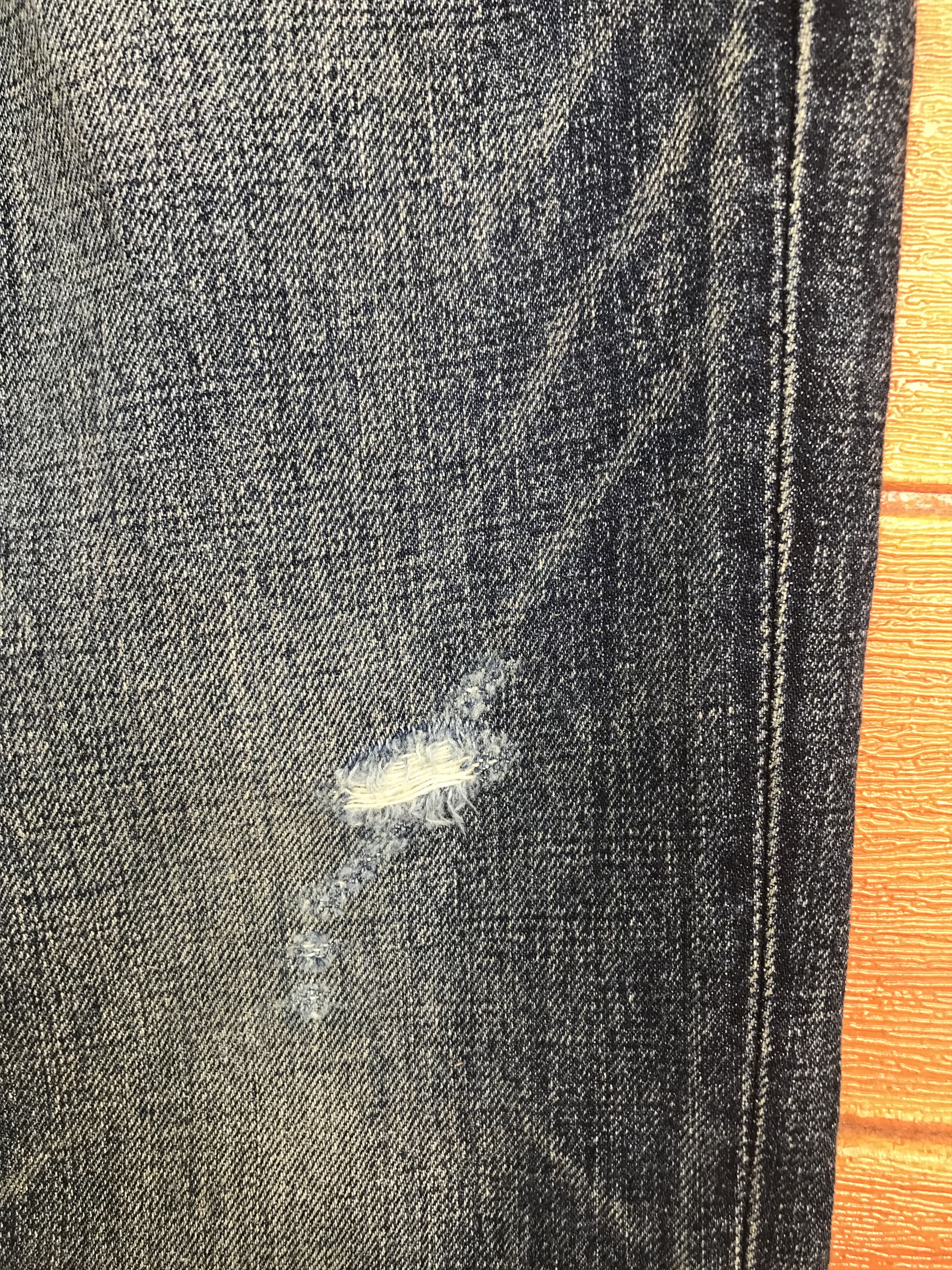Levi's Vintage Levis 501 Clawmark Distressed Faded Denim Jeans Size US 29 - 7 Thumbnail