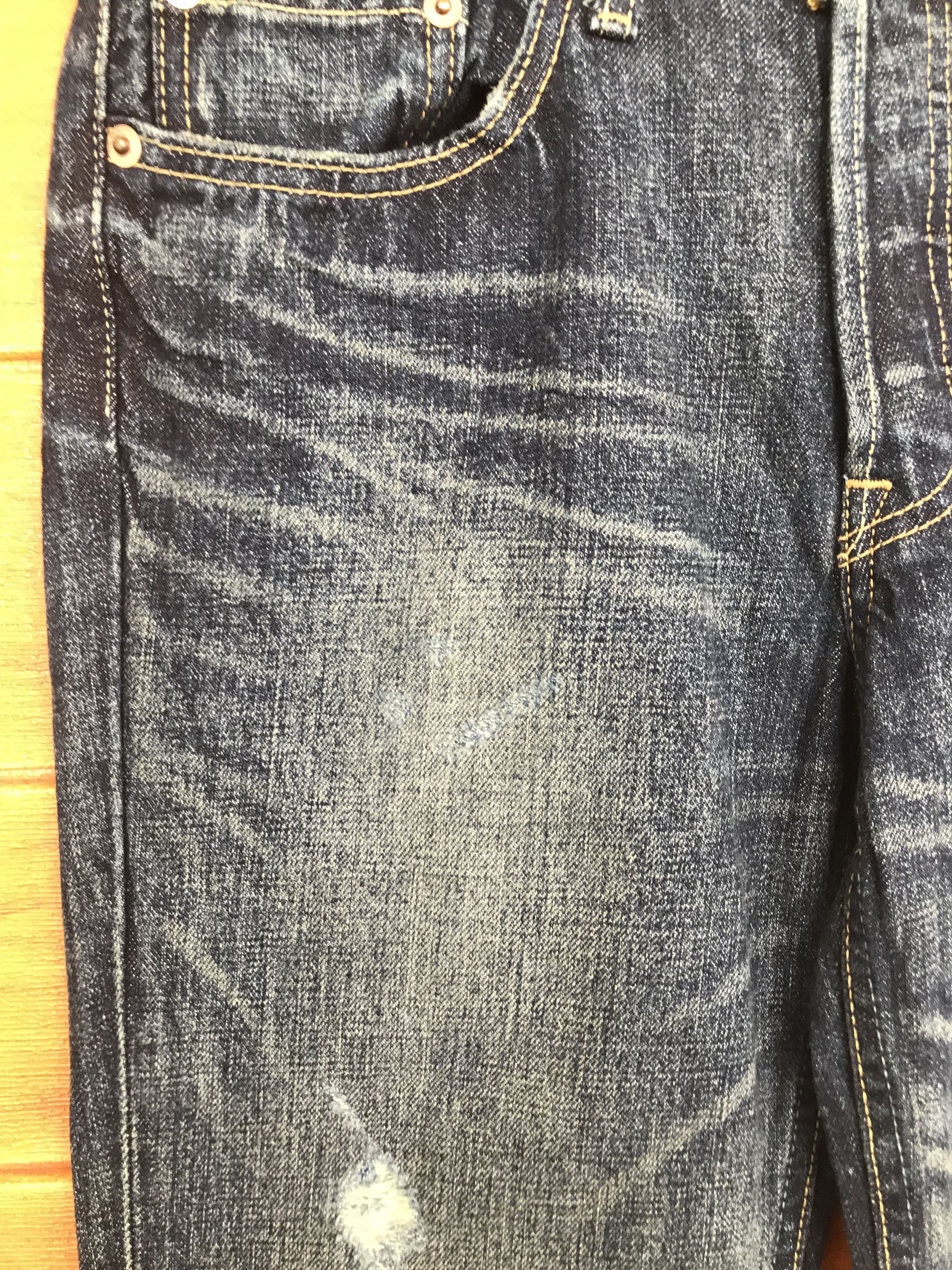 Levi's Vintage Levis 501 Clawmark Distressed Faded Denim Jeans Size US 29 - 5 Thumbnail