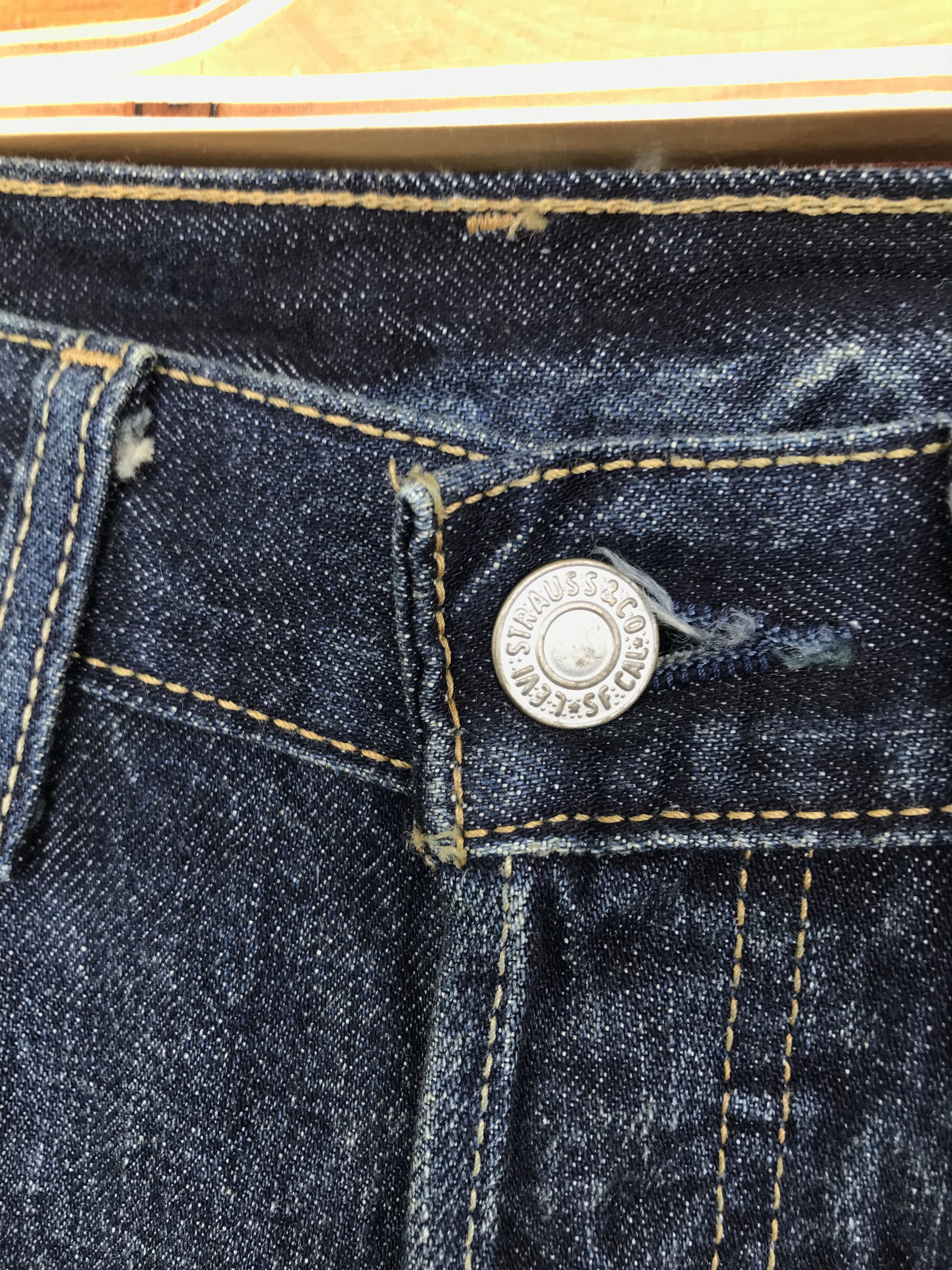 Levi's Vintage Levis 501 Clawmark Distressed Faded Denim Jeans Size US 29 - 20 Thumbnail
