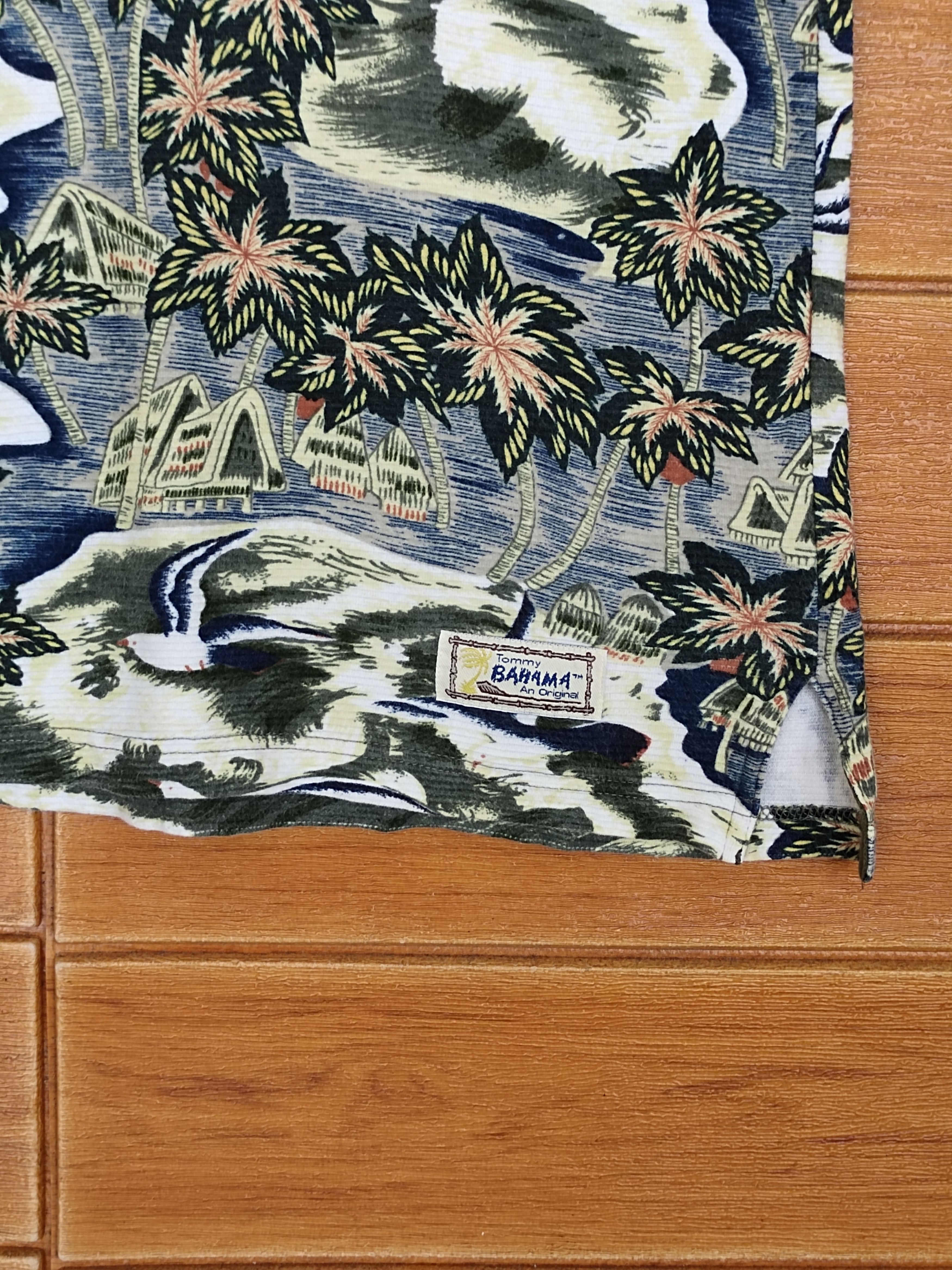Tommy Bahama Vintage 90s TOMMY BAHAMA All Overprint Hawaiian Polo Shirt Size US S / EU 44-46 / 1 - 7 Thumbnail