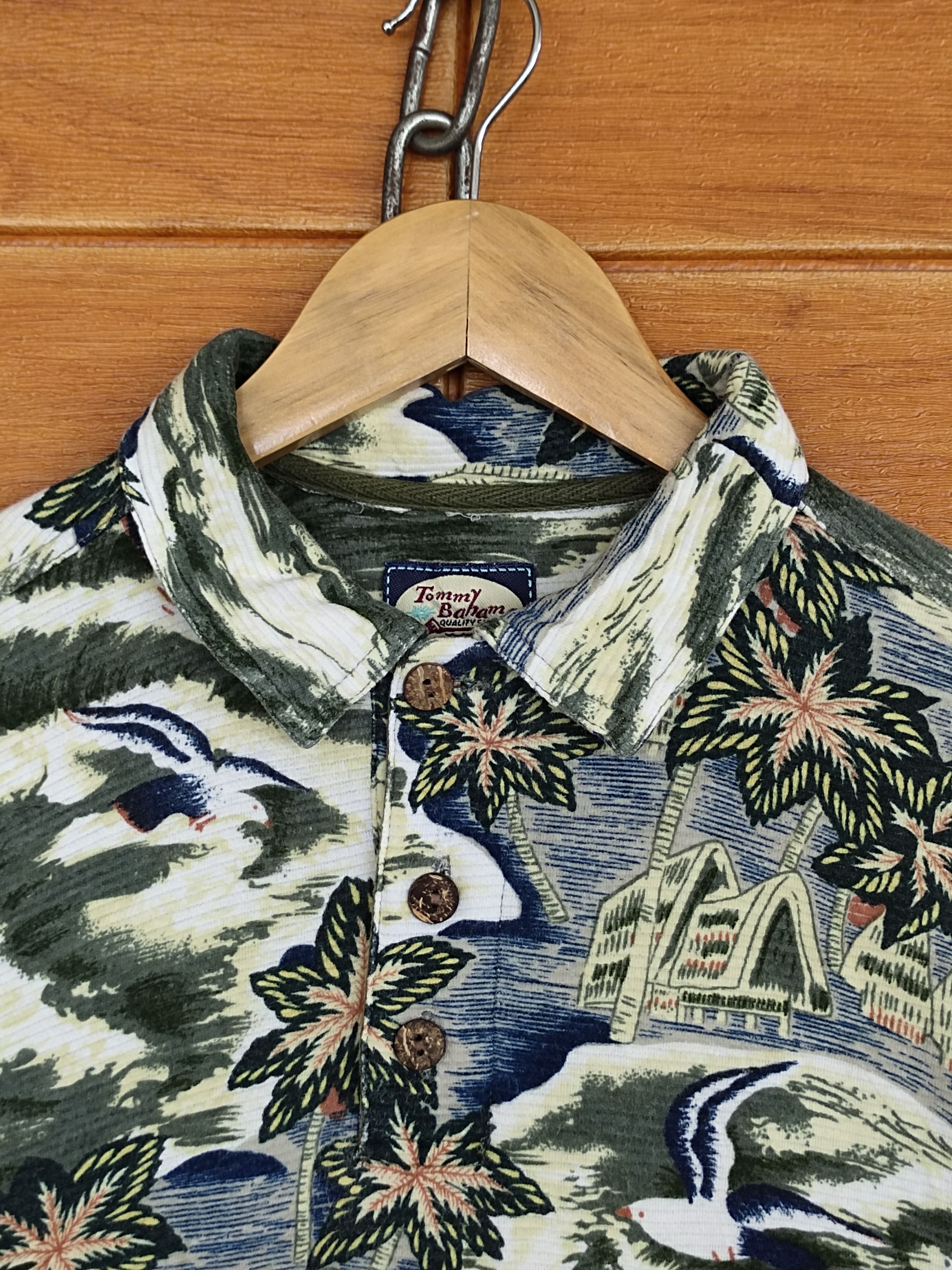 Tommy Bahama Vintage 90s TOMMY BAHAMA All Overprint Hawaiian Polo Shirt Size US S / EU 44-46 / 1 - 4 Thumbnail